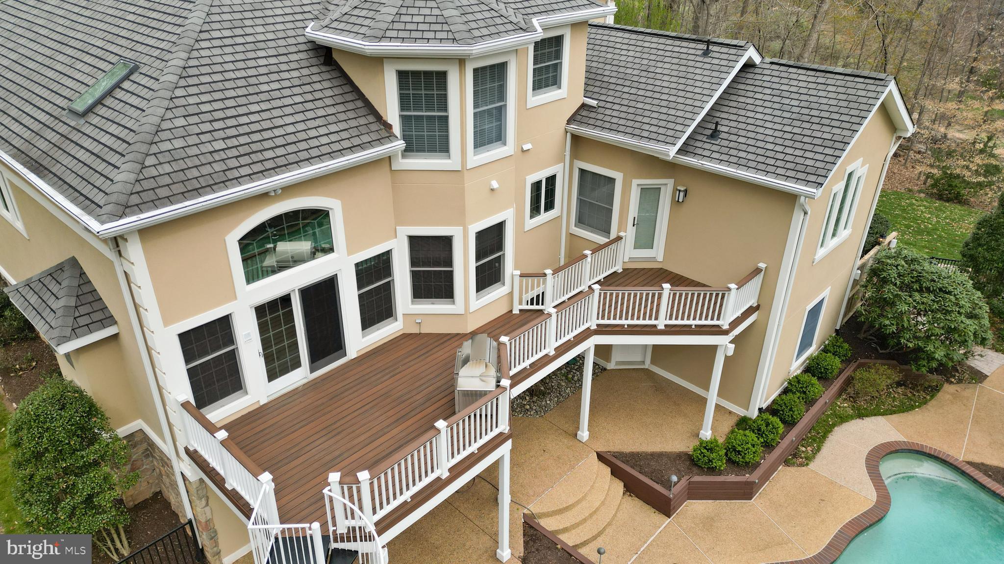 GLENCAIRN - Residential