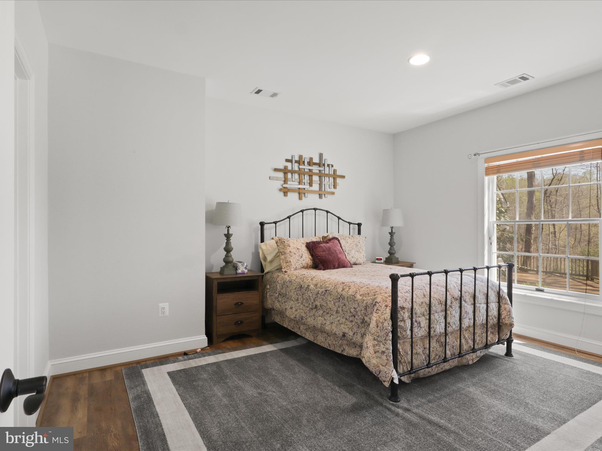 GLENCAIRN - Residential