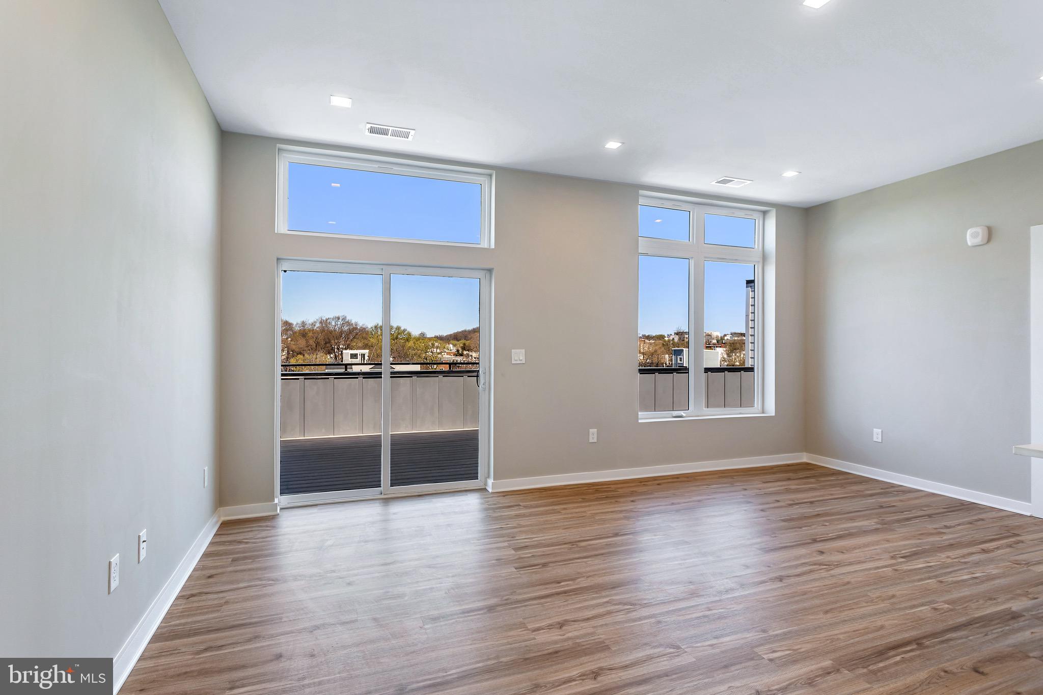 1358 FLORIDA AVENUE NE PH-2