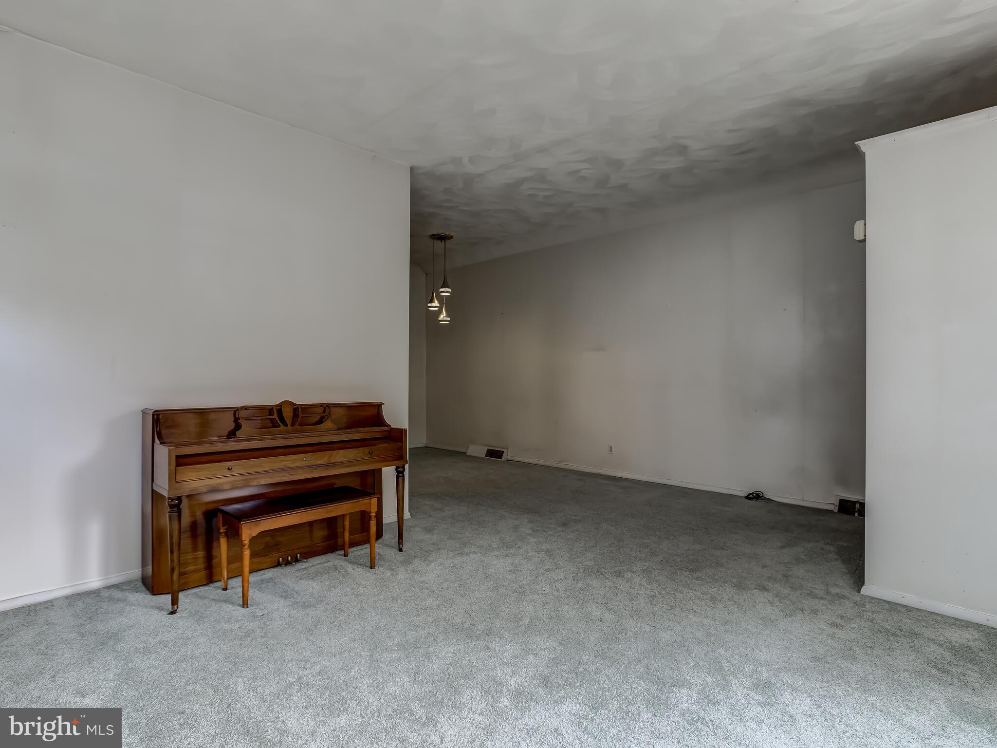 CHATHAM PARK - Residential