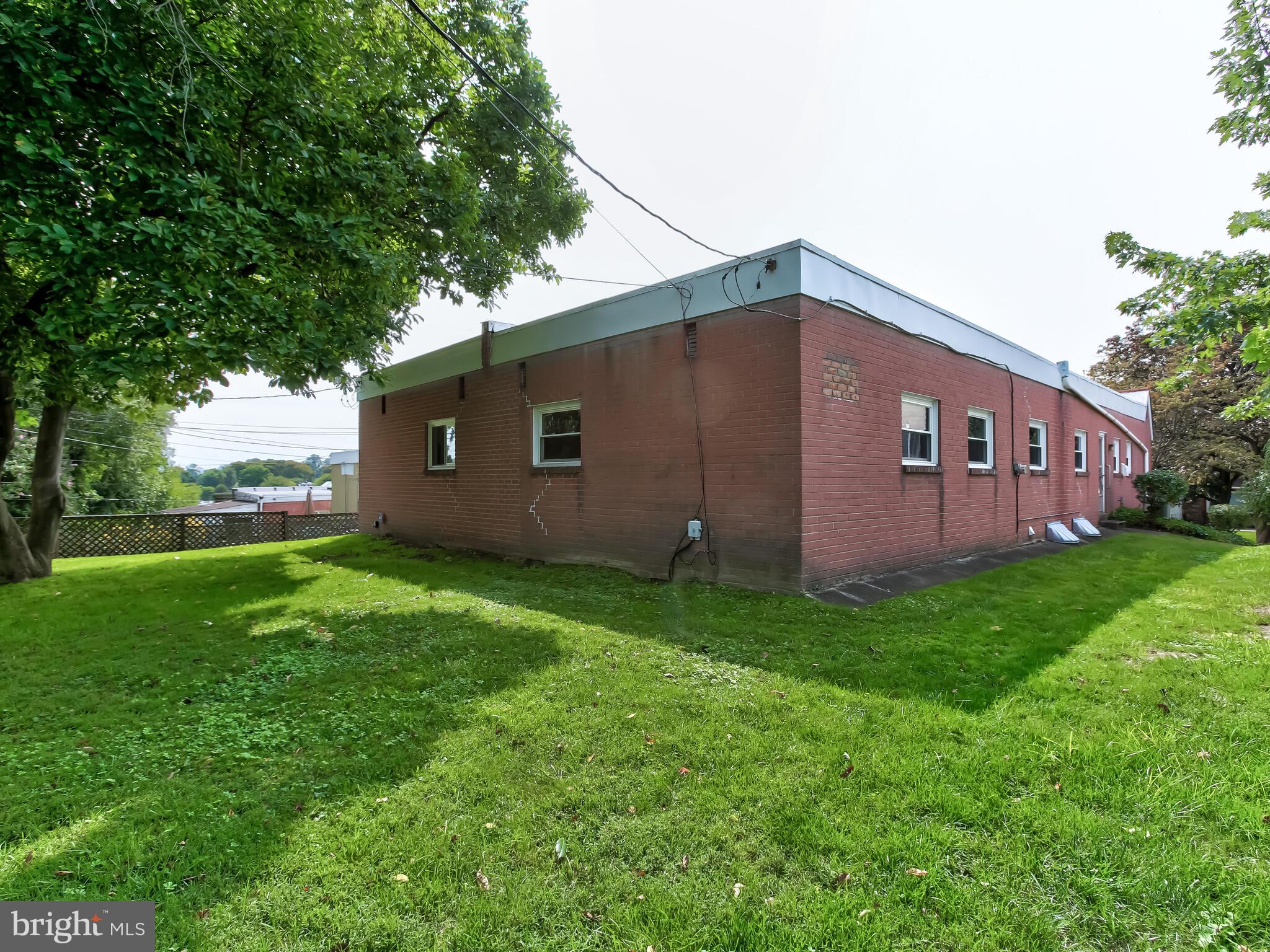 CHATHAM PARK - Residential