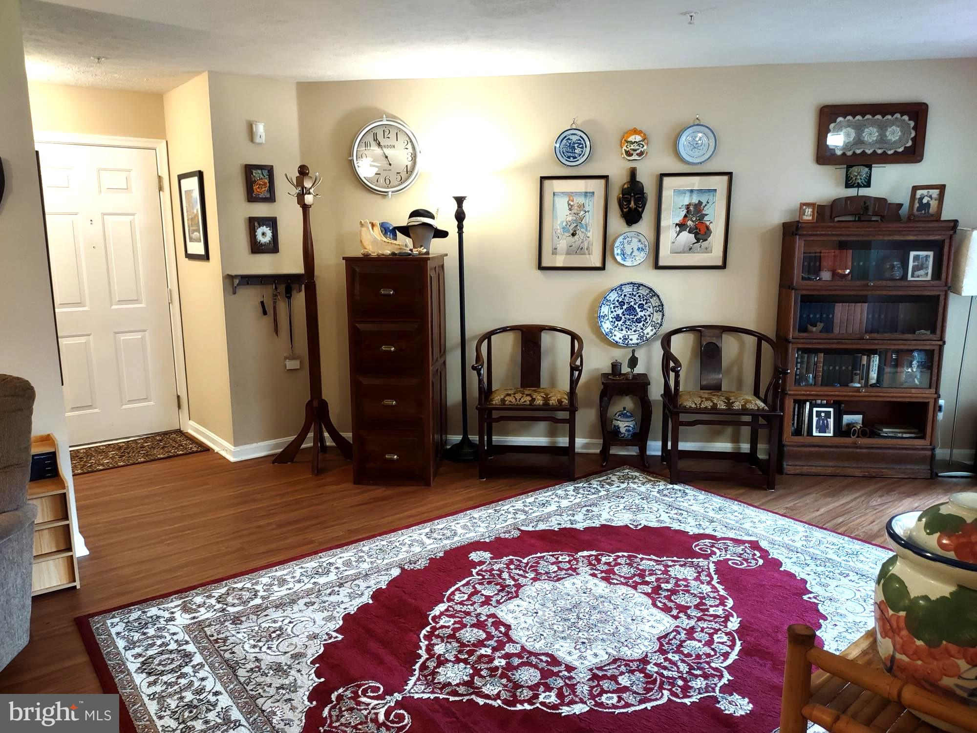 BAYLAND CONDO - Residential