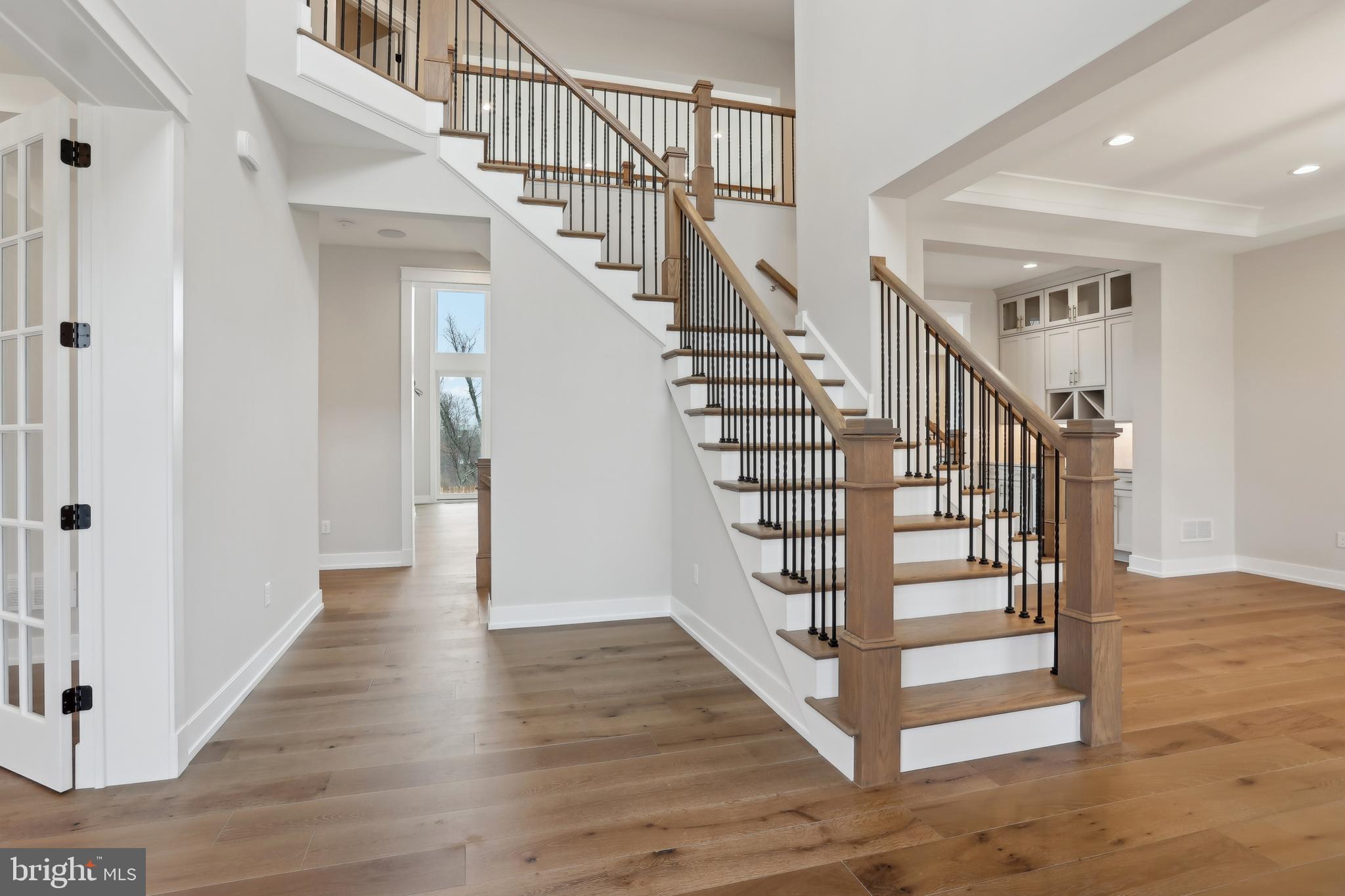 OAKWOOD - Residential