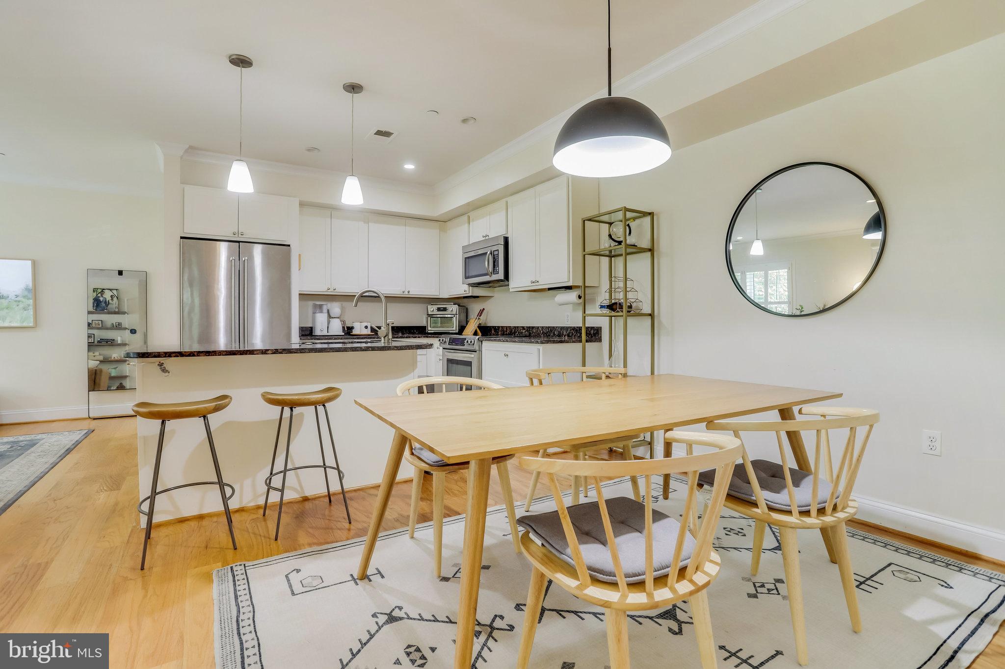 CLARENDON 3131 - Residential Lease