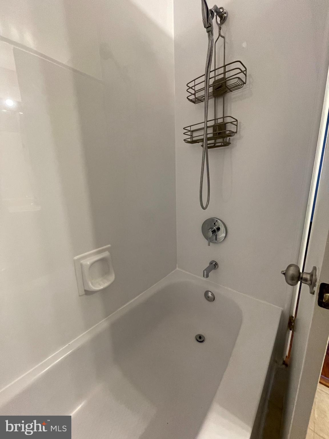 BRANDERMILL - Residential Lease