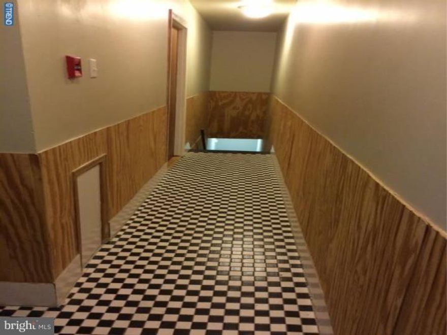 Great location on Baltimore Avenue near shopping, entertainment and transportation. Cozy 2 bedroom on the 3rd floor. Small and great for one person, or two people to share expenses. One bedroom is smaller than the other. Affordable, clean, and ready of your move. Across the street from PFCU, Dock Street, and next to VIX, and Seeds Gallery in West Philly. $50 fee per person (application fee for credit, background and eviction check - no exceptions) 12 month minimum leases only. Available ASAP First Last and Security required to move in Tenant pays electric and gas(cooking and hot water) Landlord pays heat.