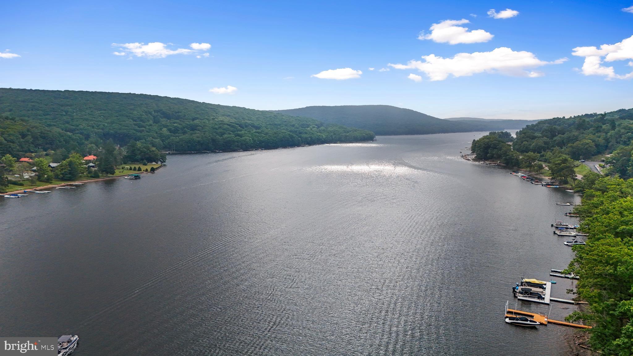 1550 DEEP CREEK DRIVE B