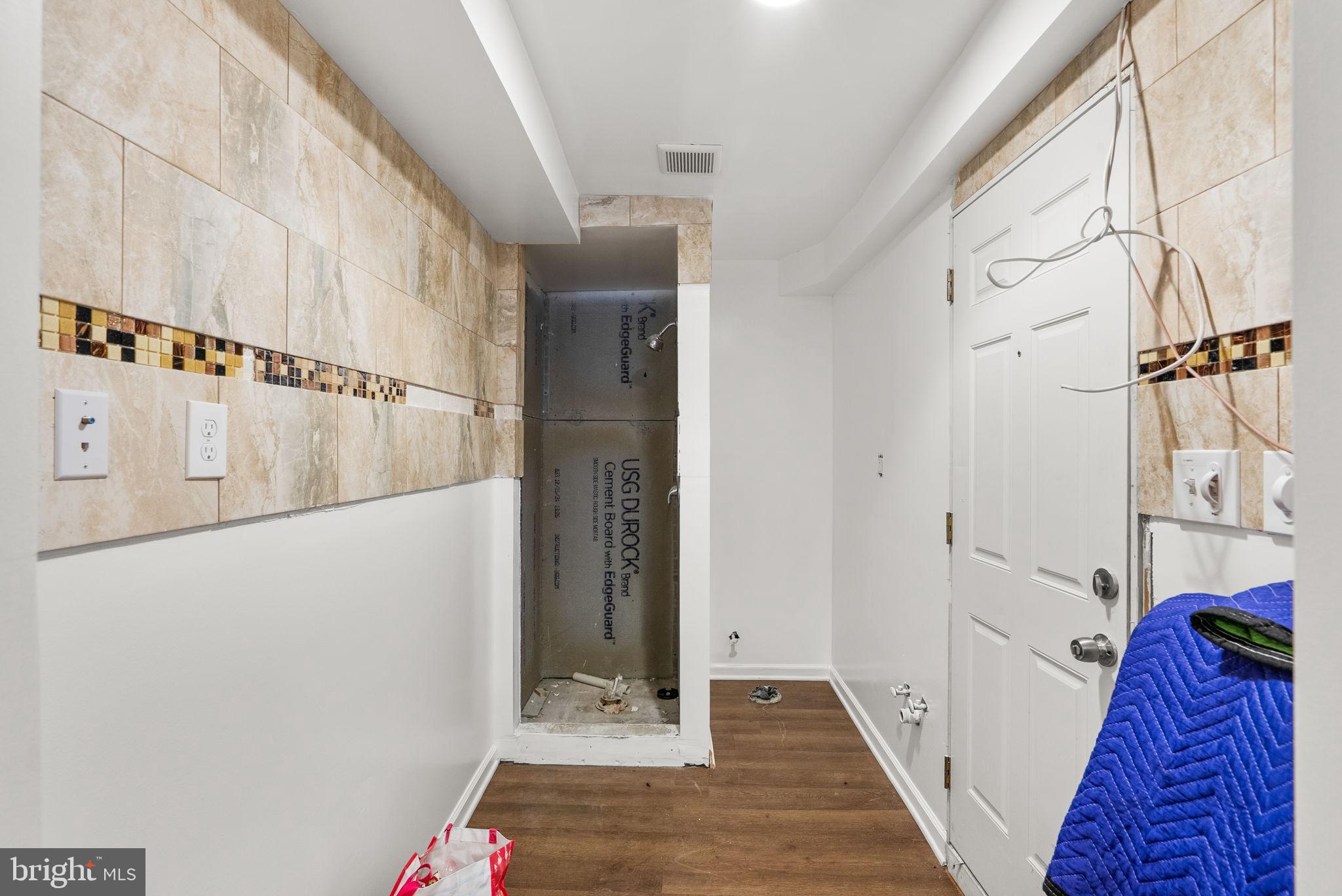 OLD CITY #2 - Residential Income