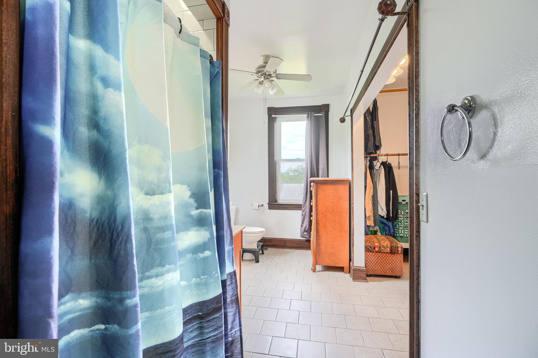 ROSEDALE - Commercial Sale