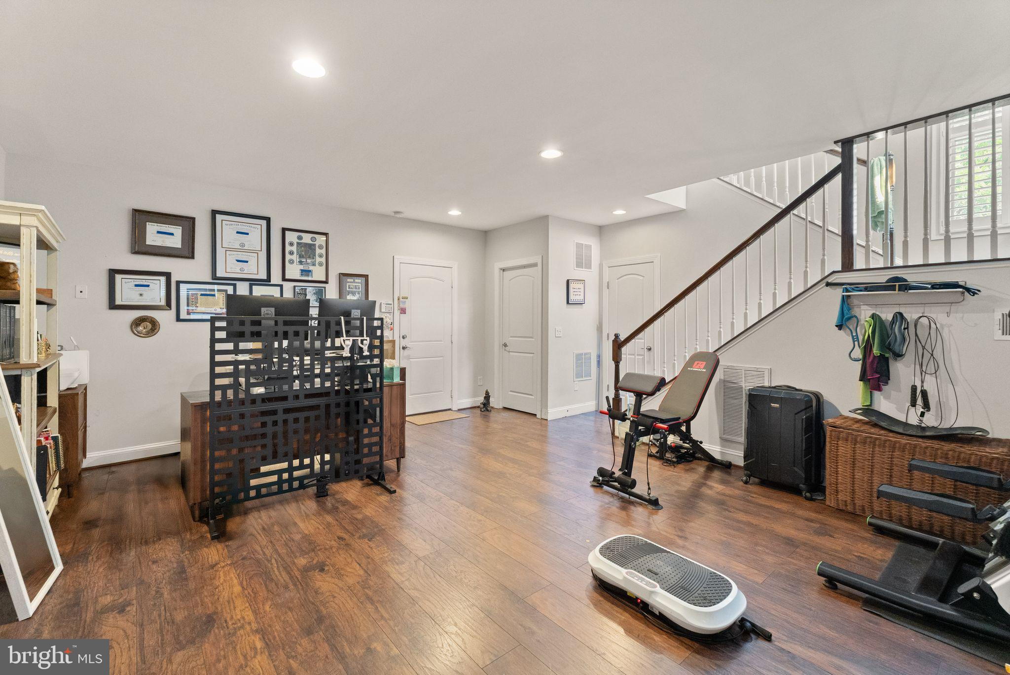 STATION VIEW - Residential Lease