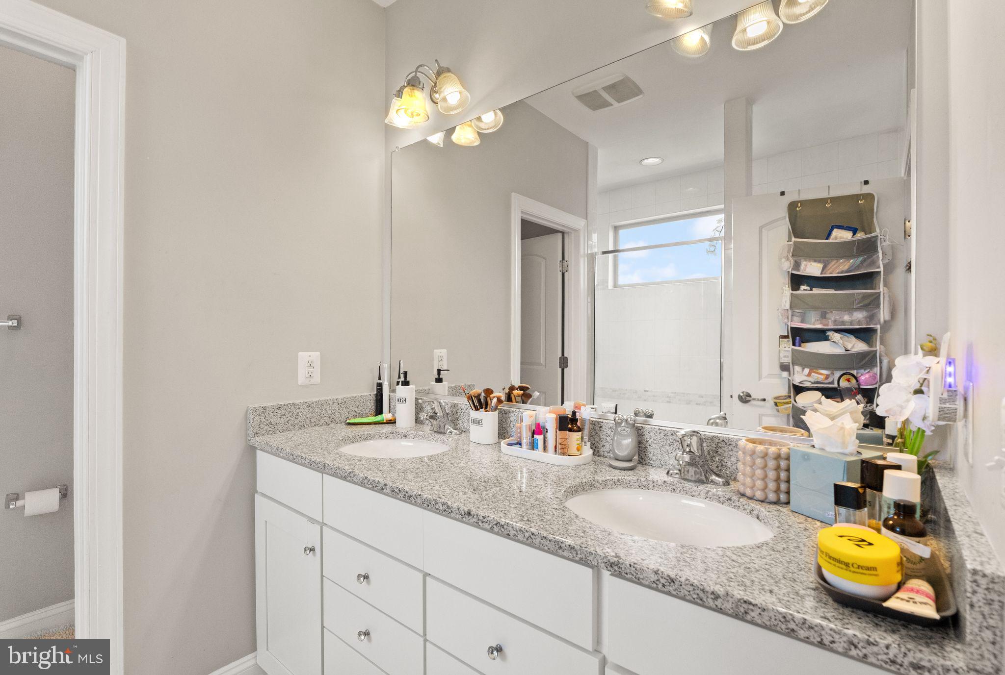 STATION VIEW - Residential Lease