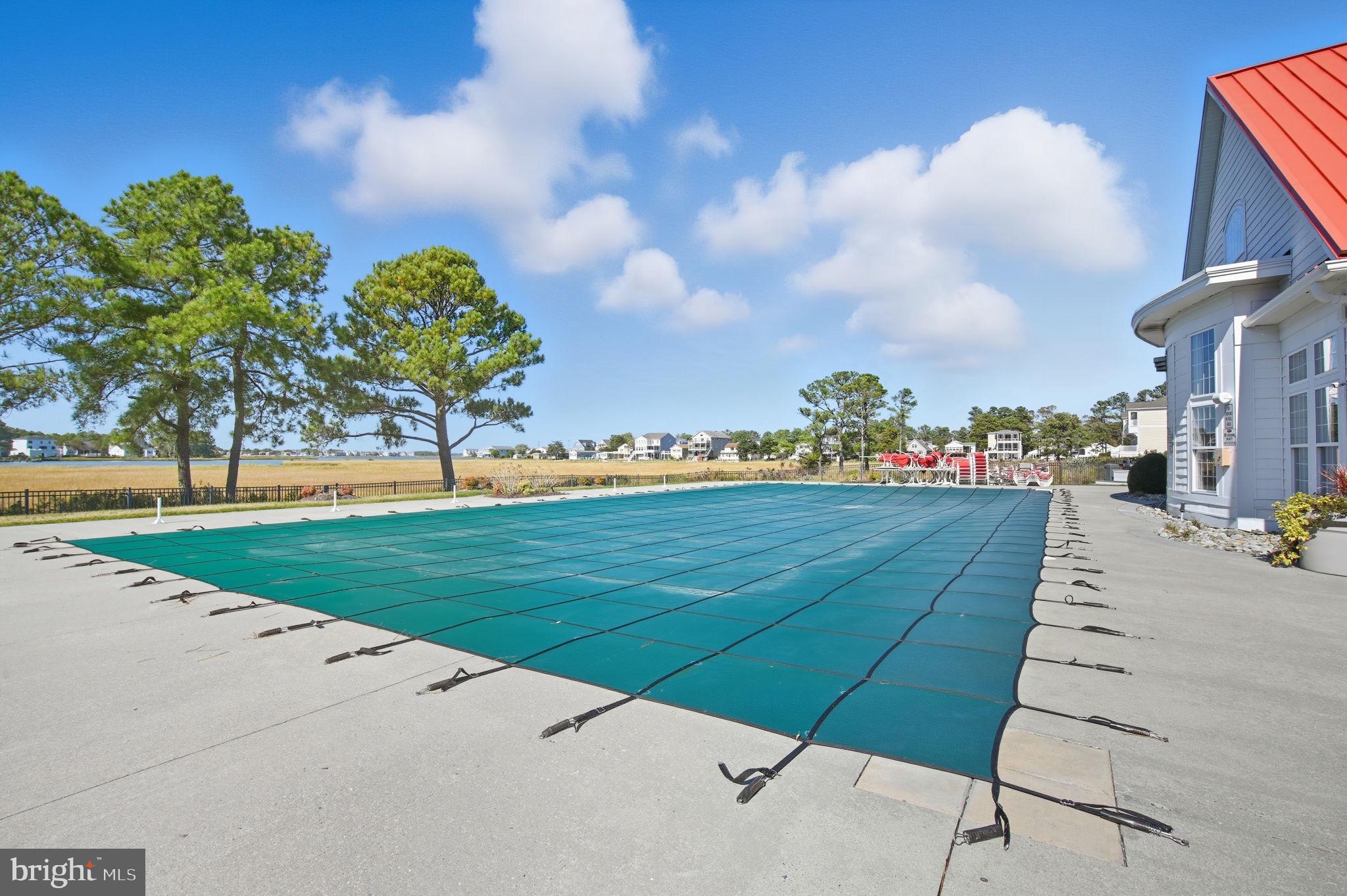 BAYSIDE AT BETHANY LAKES - Residential