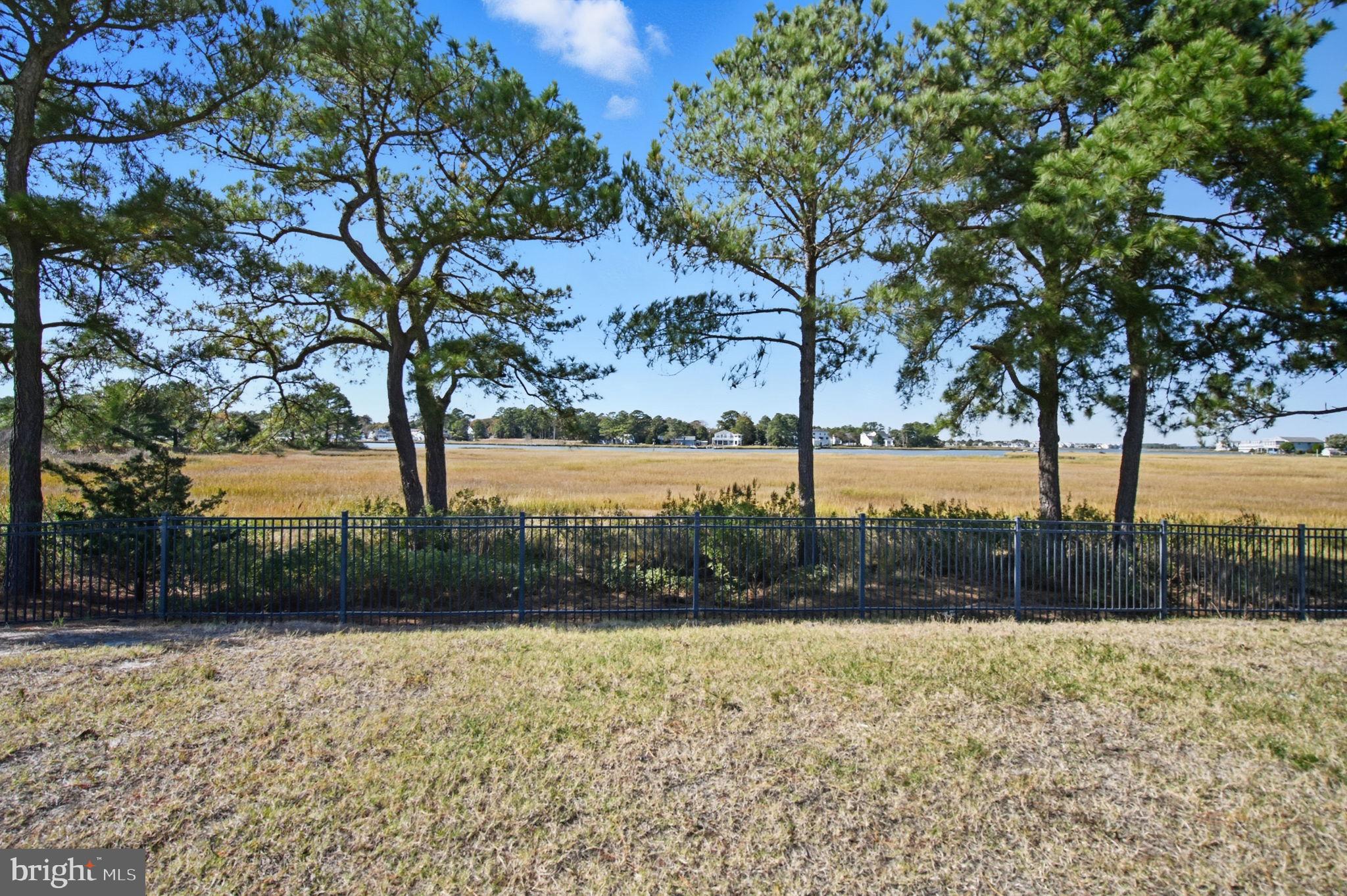 BAYSIDE AT BETHANY LAKES - Residential