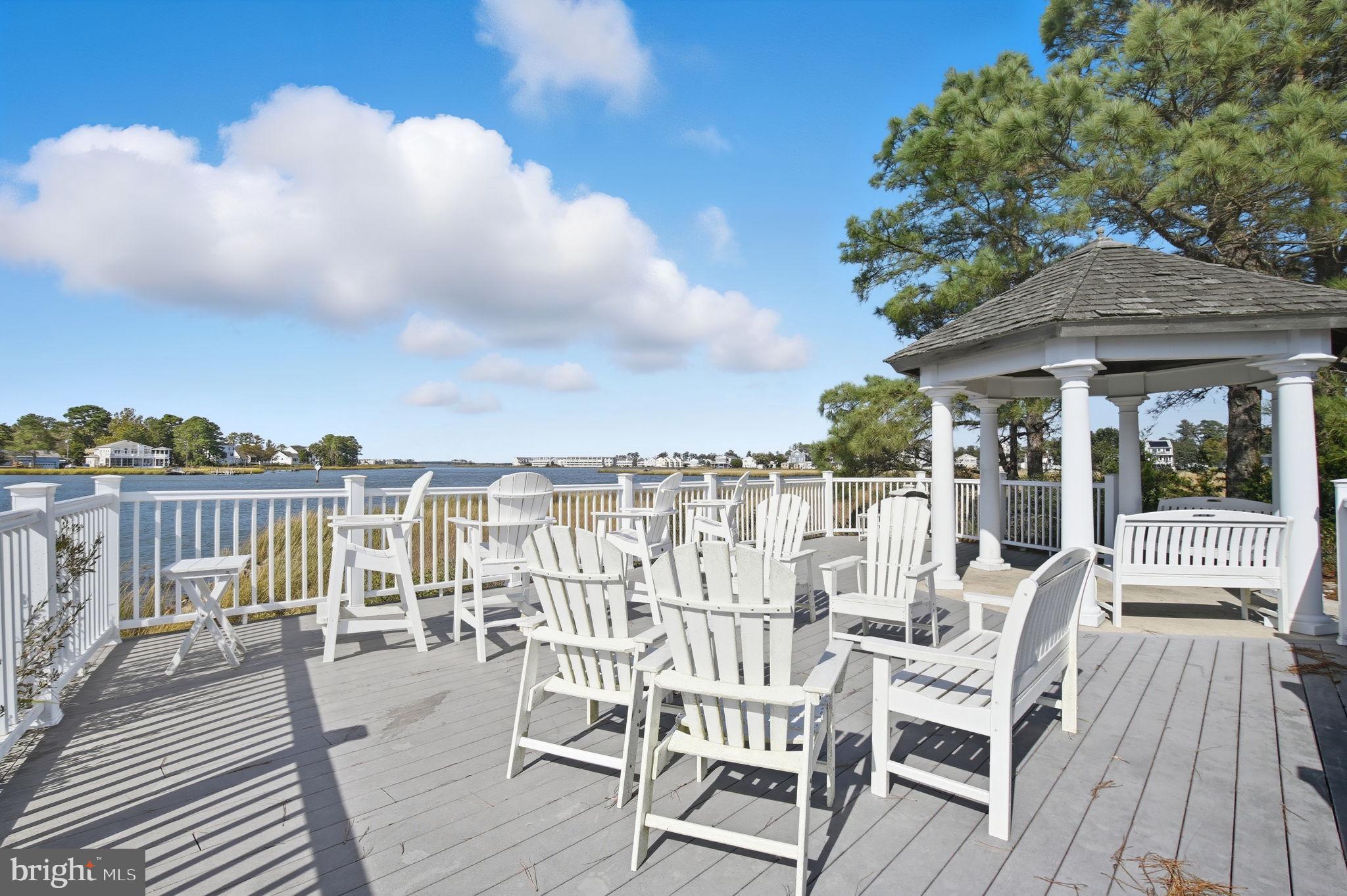 BAYSIDE AT BETHANY LAKES - Residential