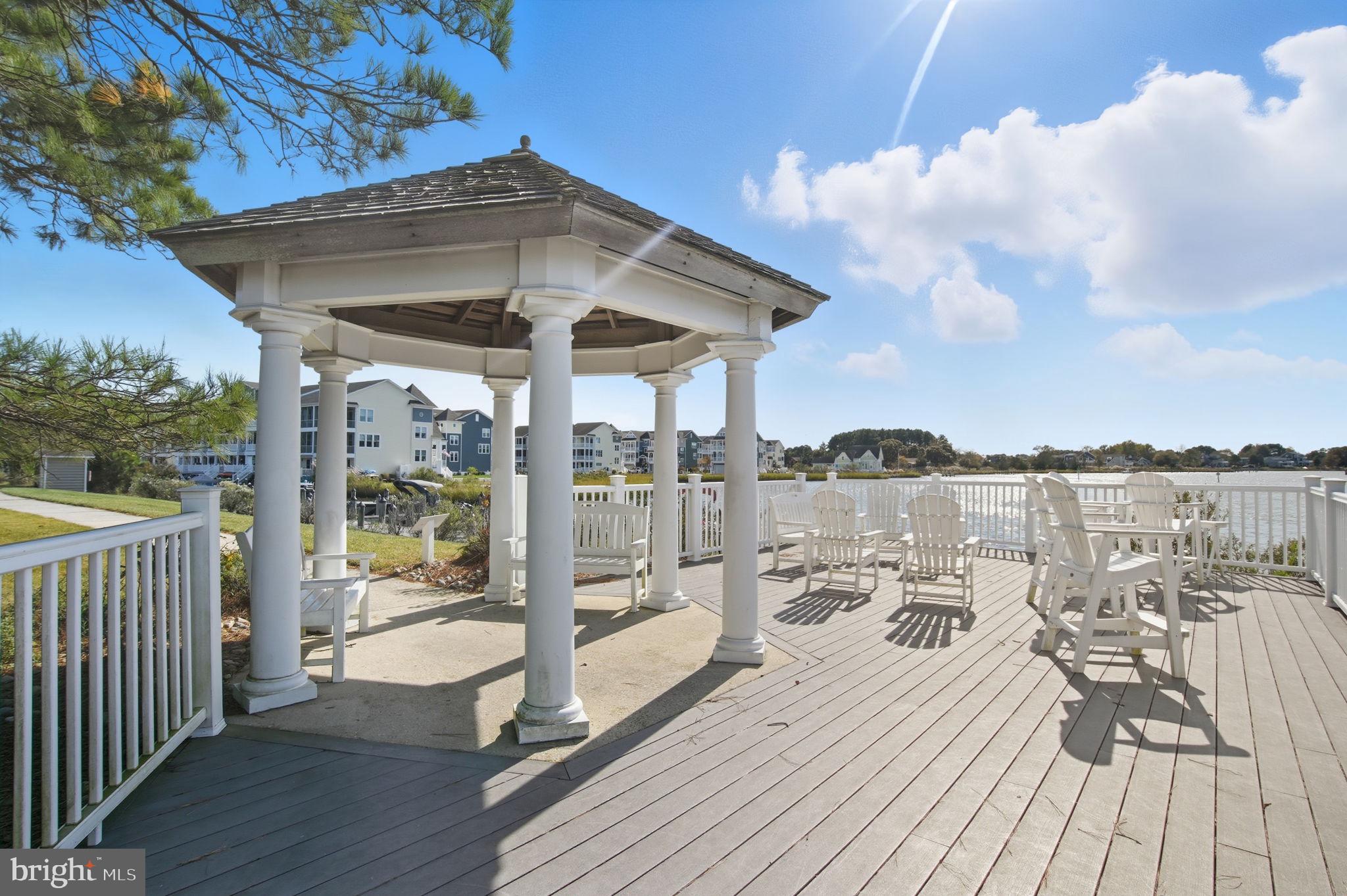 BAYSIDE AT BETHANY LAKES - Residential