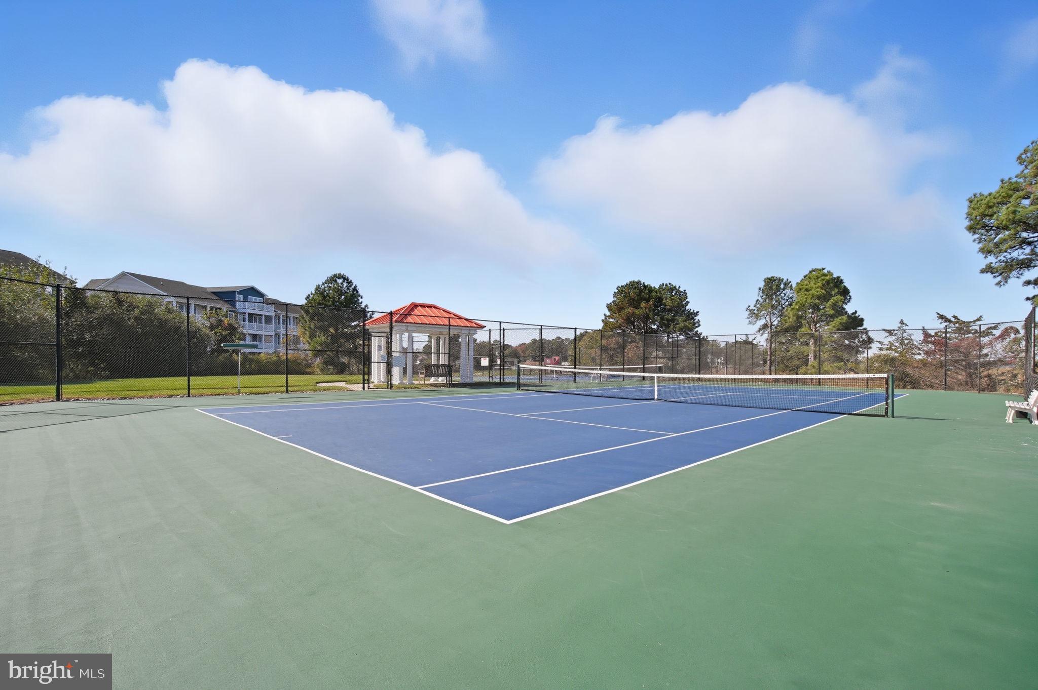 BAYSIDE AT BETHANY LAKES - Residential