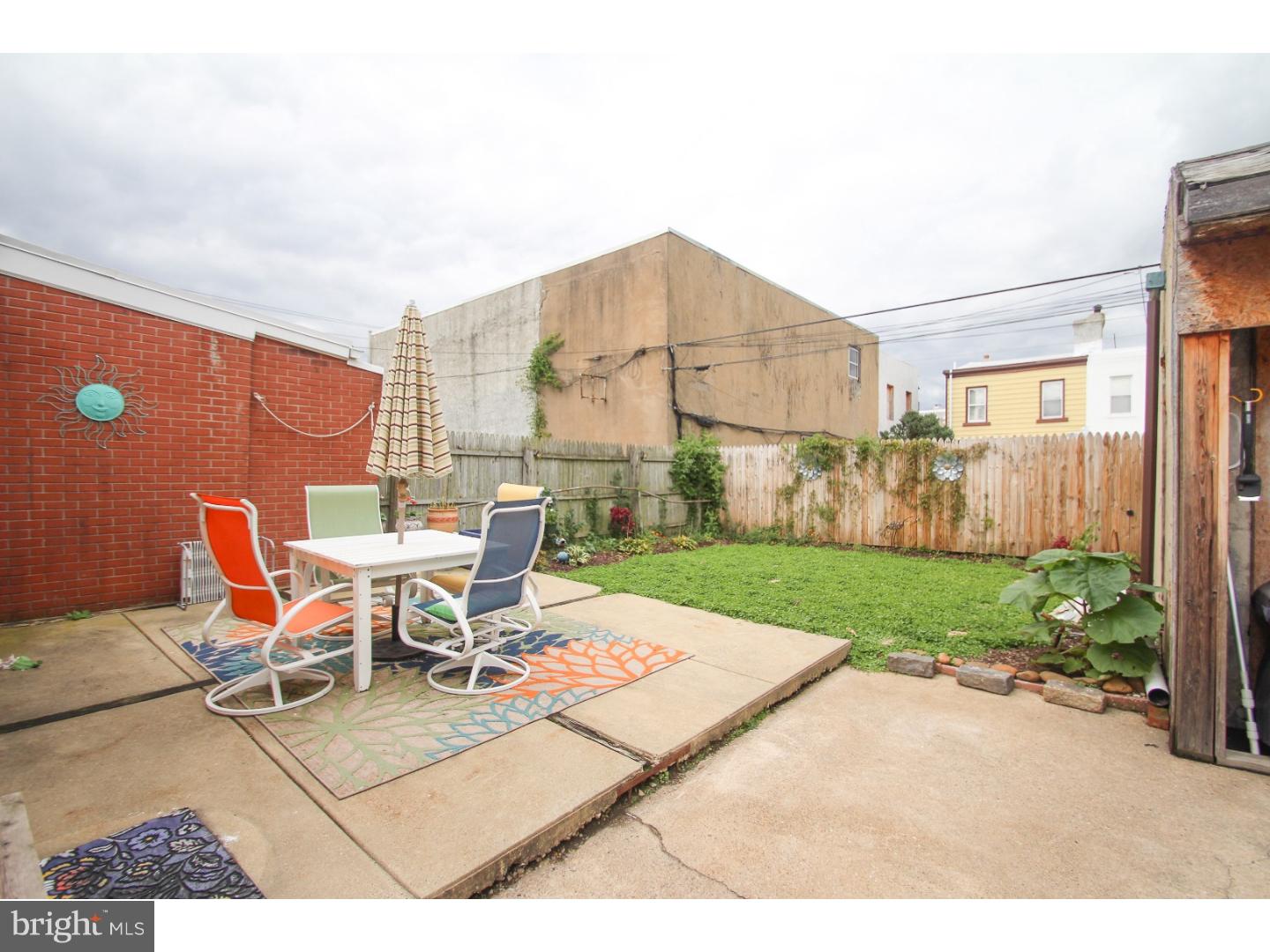 BRIDESBURG - Residential