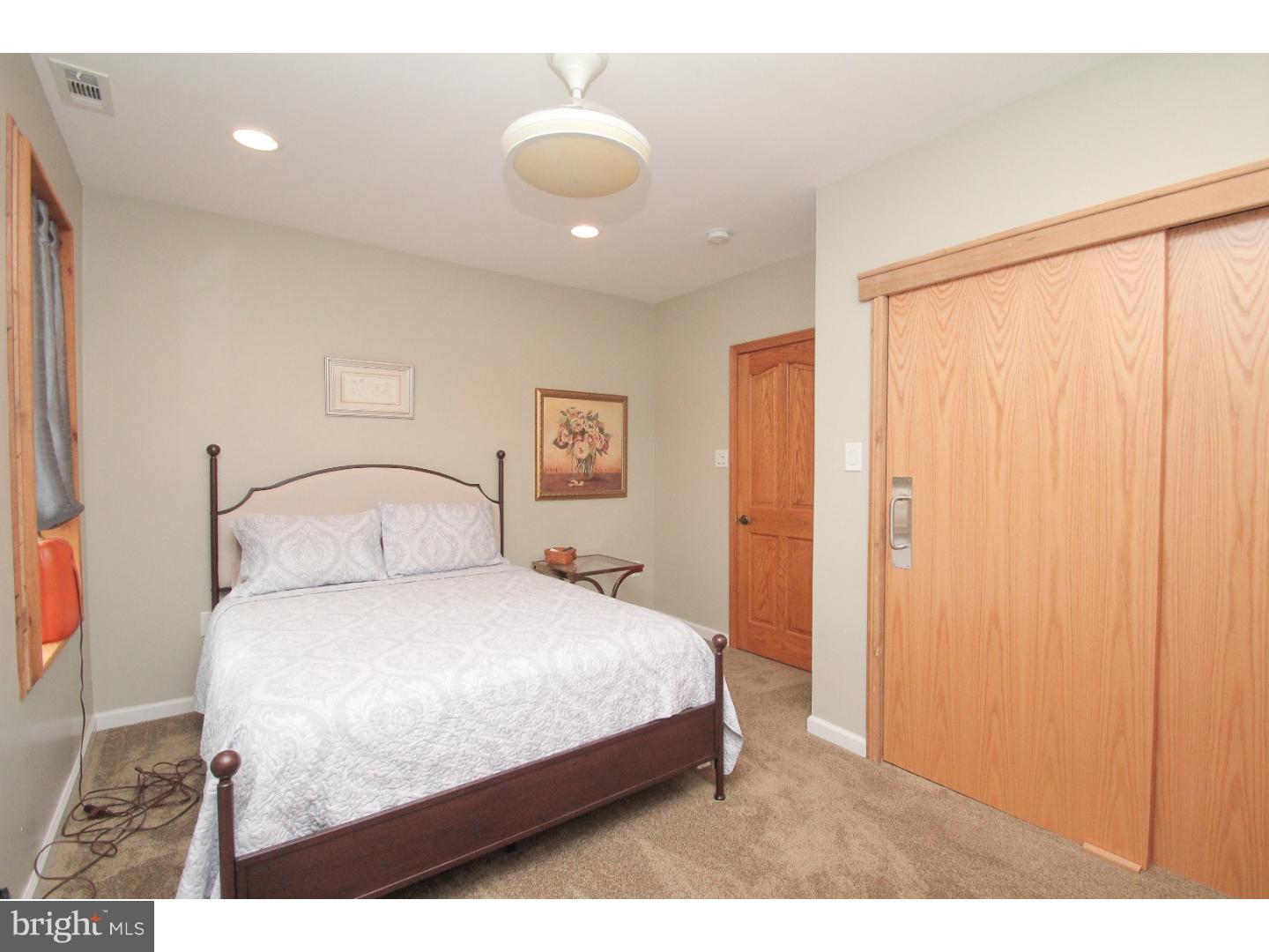 BRIDESBURG - Residential