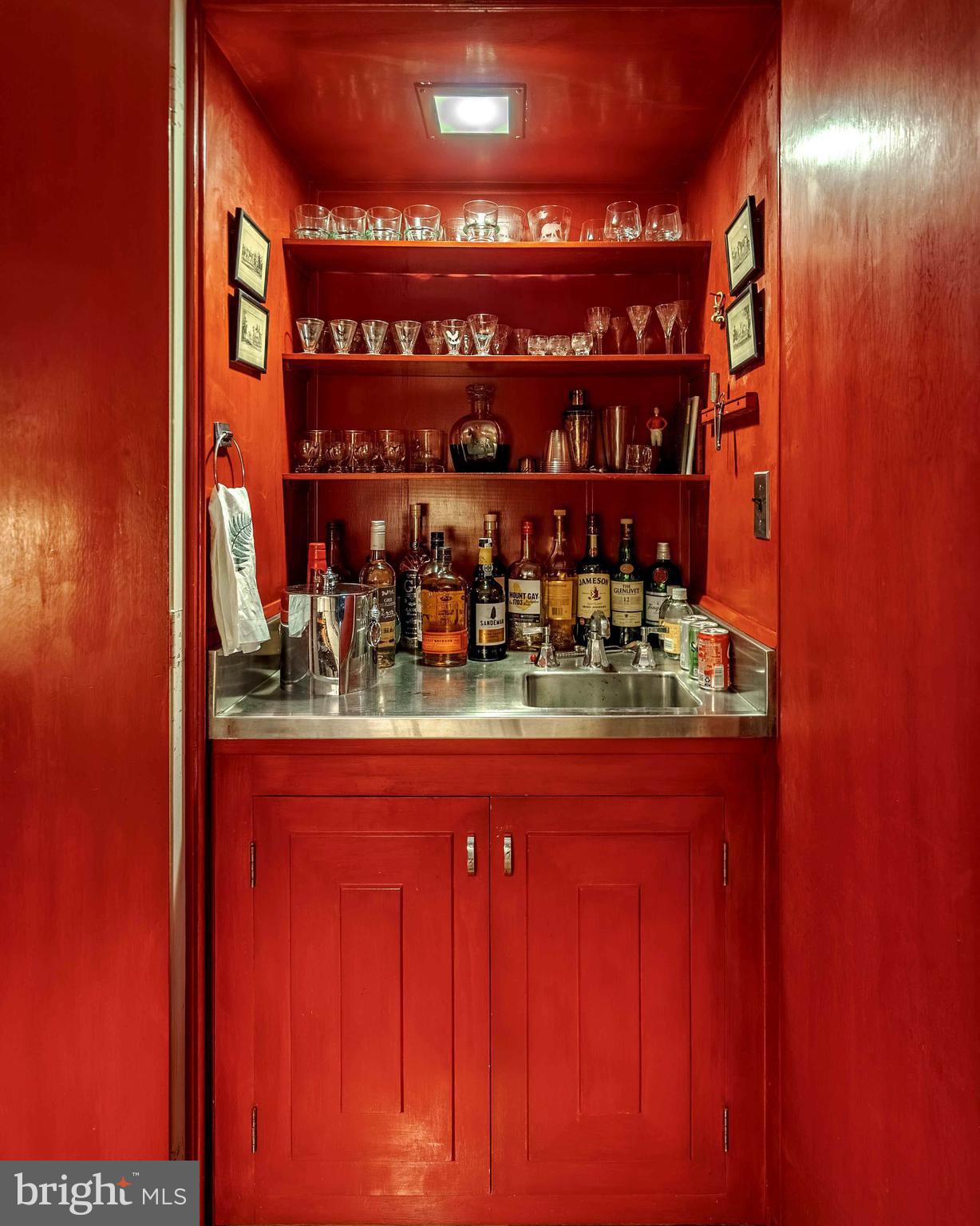 WORTHINGTON VALLEY - Farm