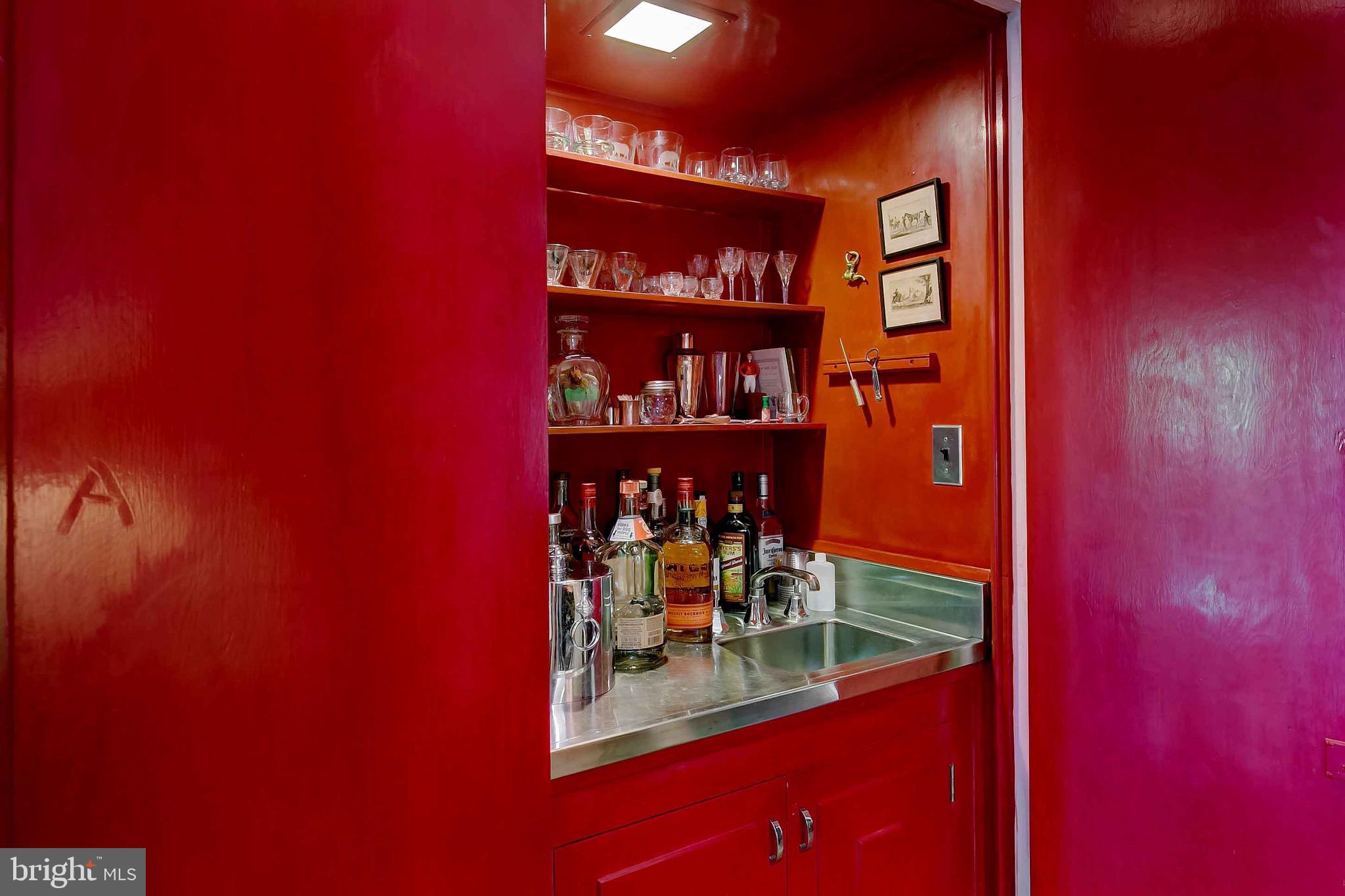 WORTHINGTON VALLEY - Farm