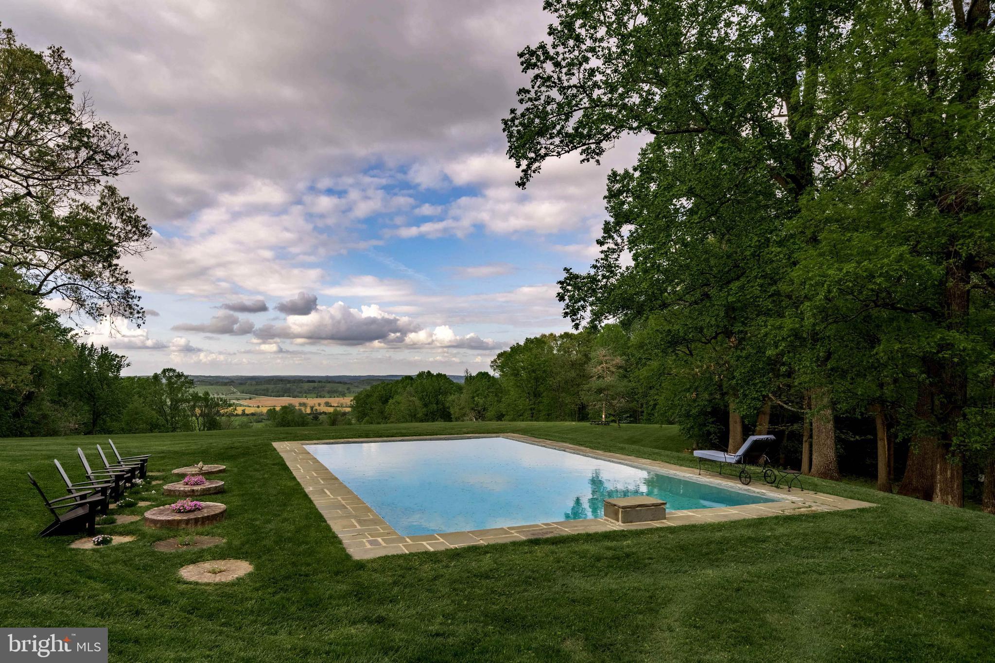 WORTHINGTON VALLEY - Farm