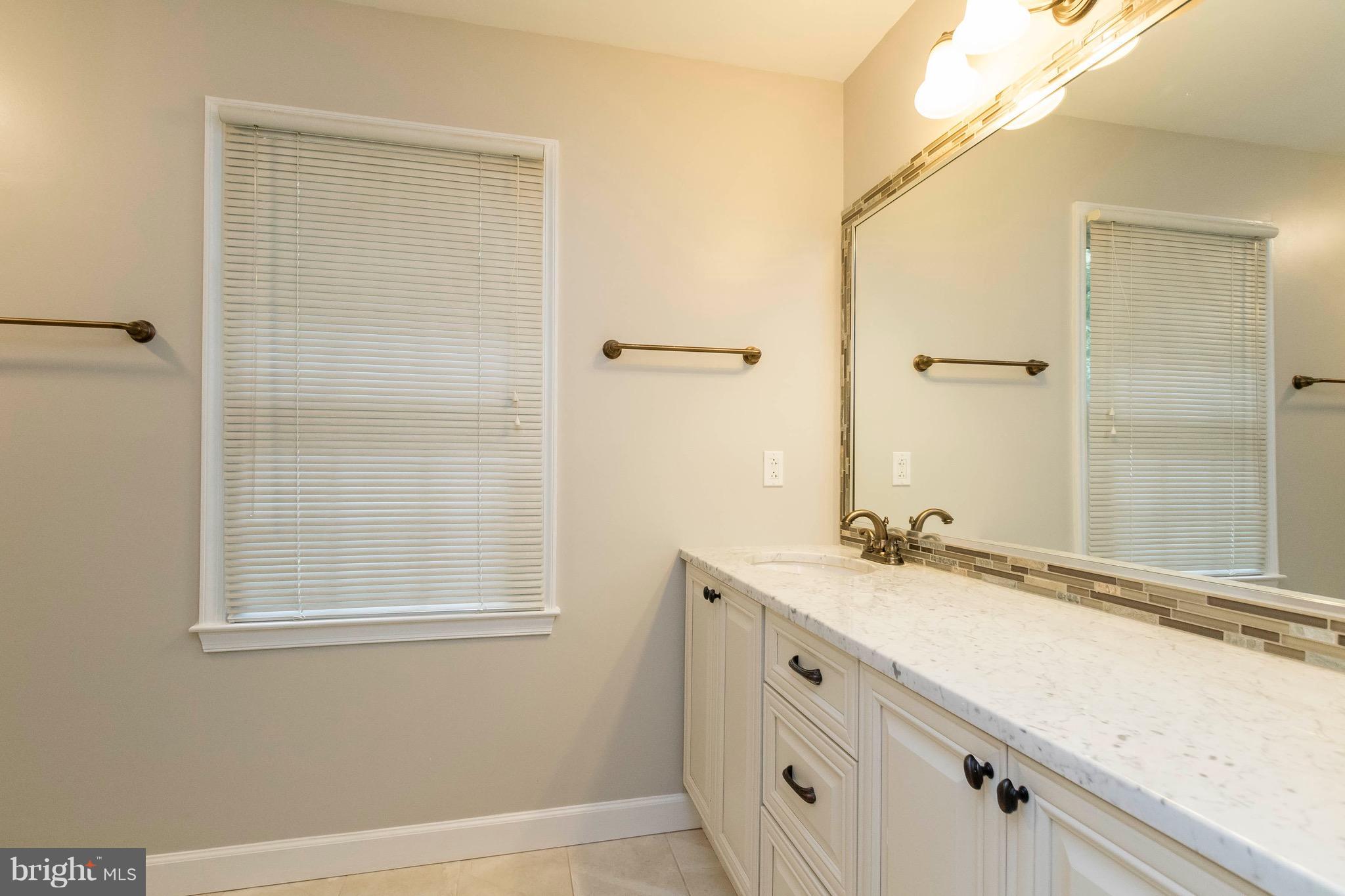 CANTERBERRY ESTATES - Residential