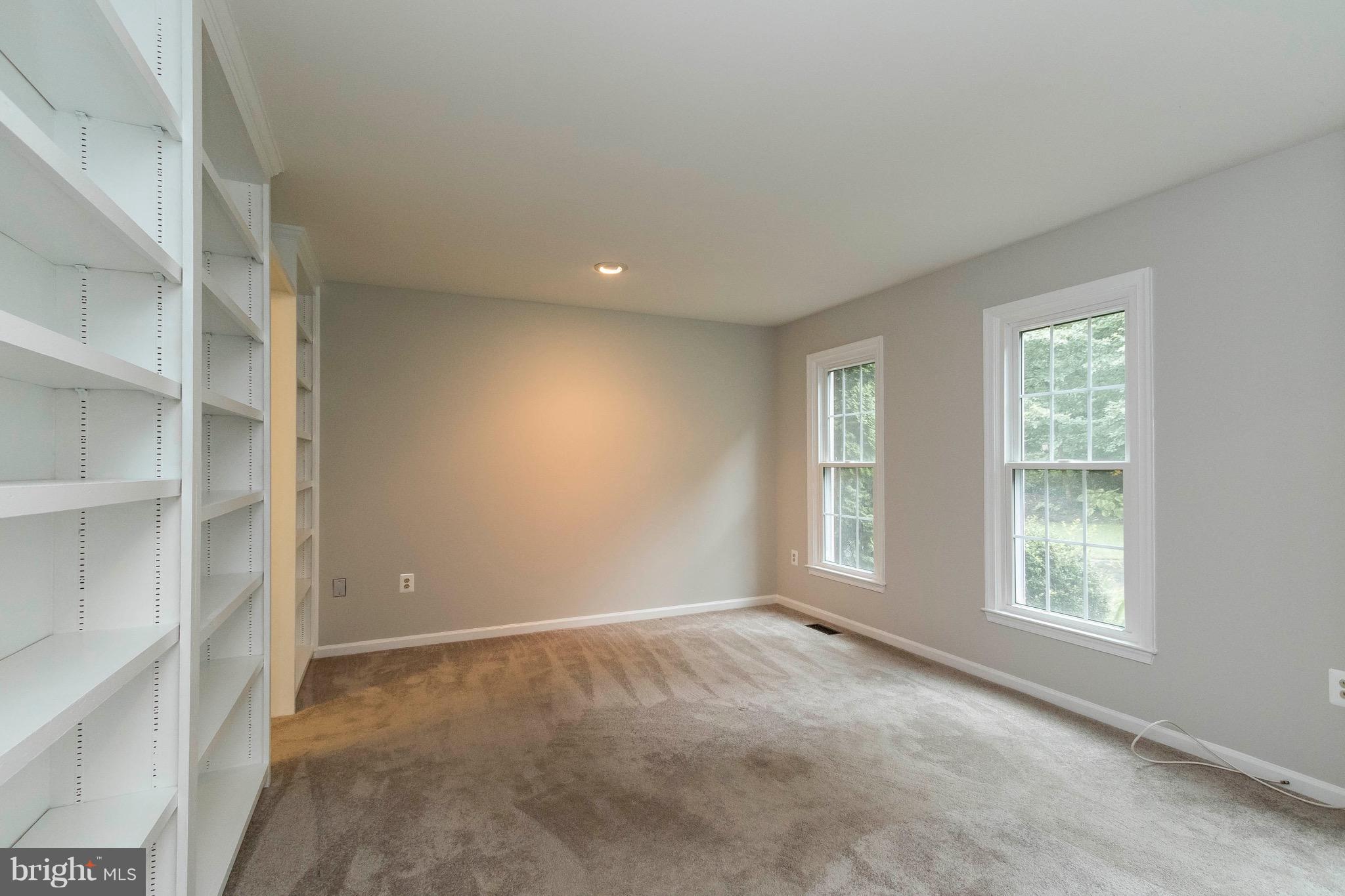 CANTERBERRY ESTATES - Residential