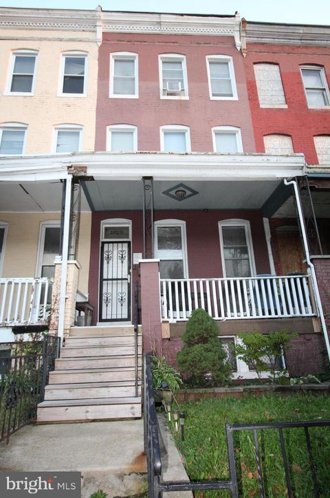 Photo of 2425 W North Avenue, BALTIMORE, MD 21216 (MLS # MDBA2184202) Photo of 2425 W North Avenue, BALTIMORE, MD 21216 (MLS # MDBA2184202)