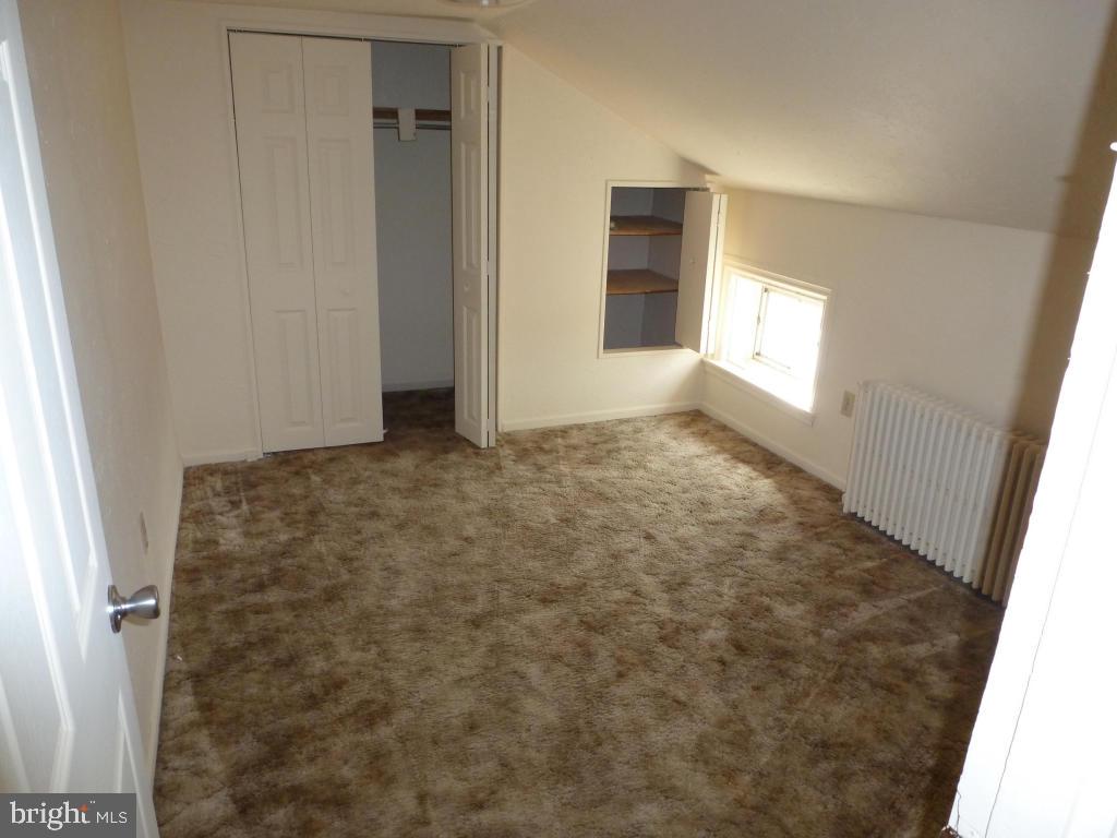 COLUMBIA - Commercial Sale