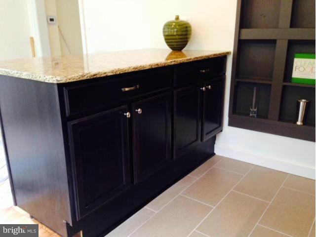 ARLINGTON VILLAGE - Residential