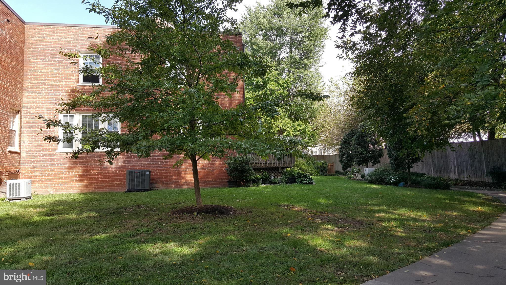 ARLINGTON VILLAGE - Residential