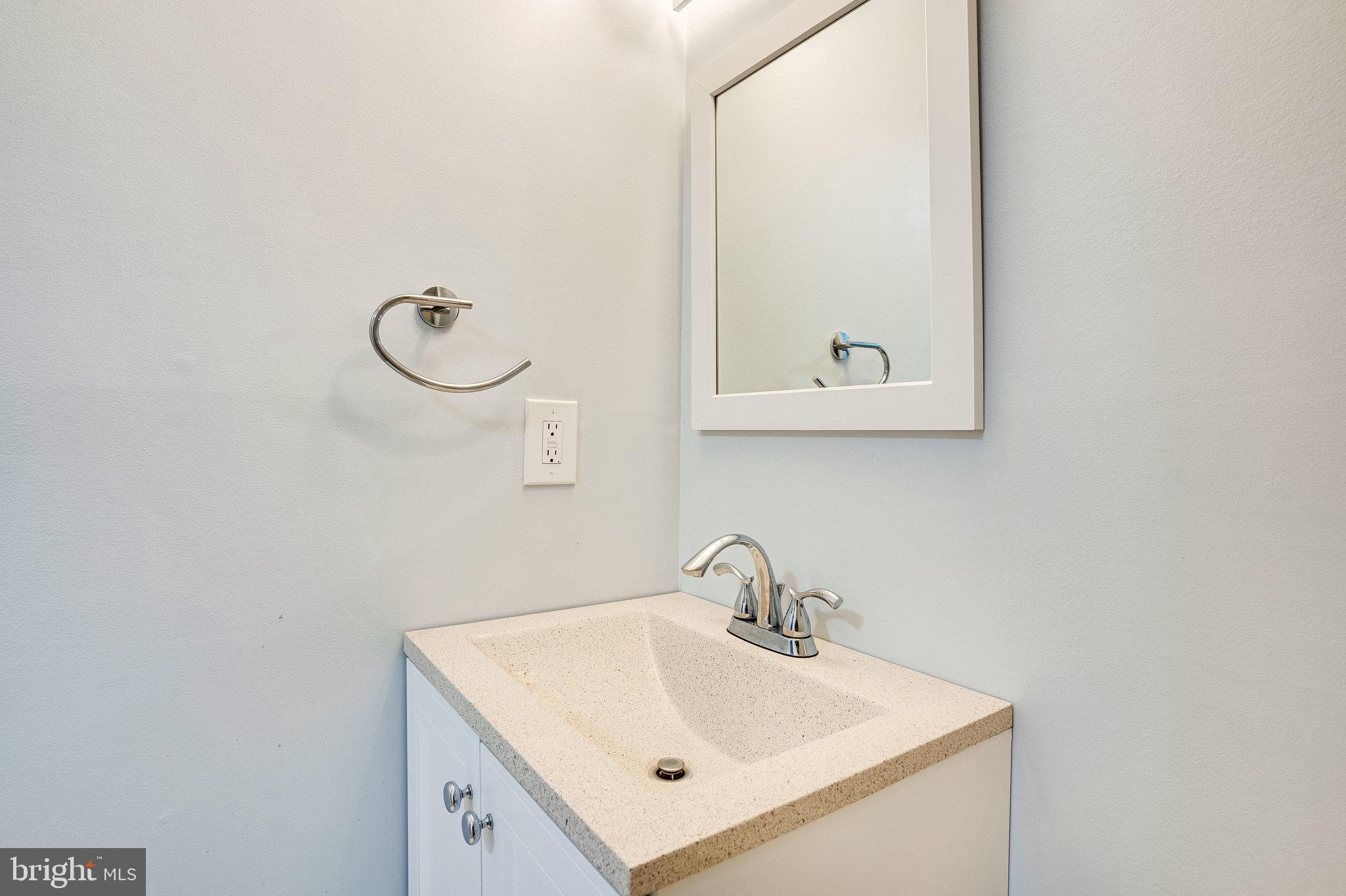 WUNDER'S CROSSROADS - Residential Lease