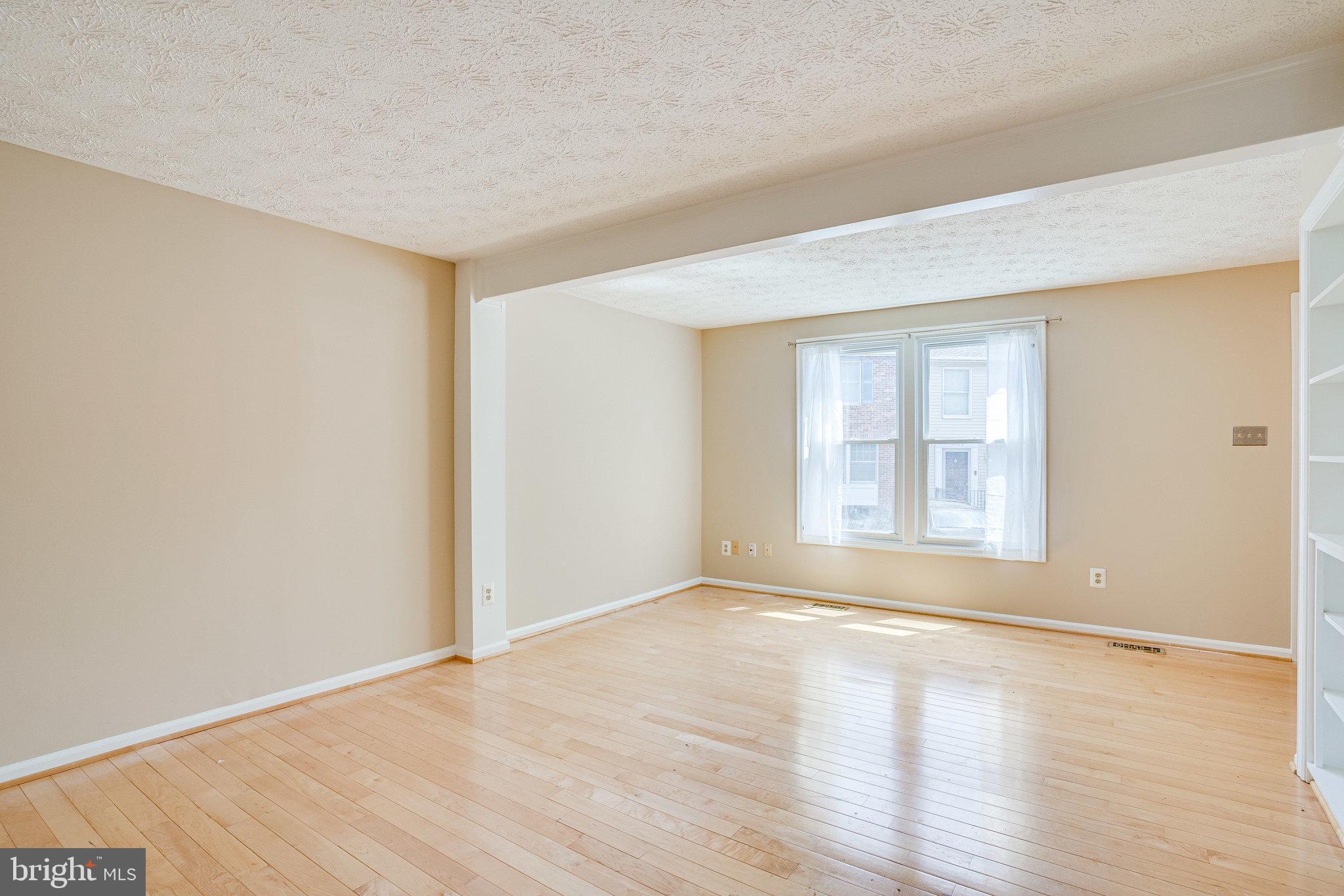 WUNDER'S CROSSROADS - Residential Lease