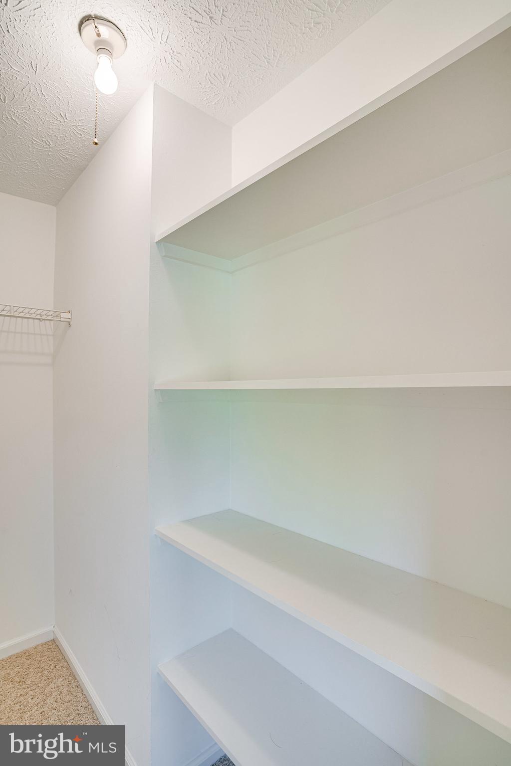 WUNDER'S CROSSROADS - Residential Lease