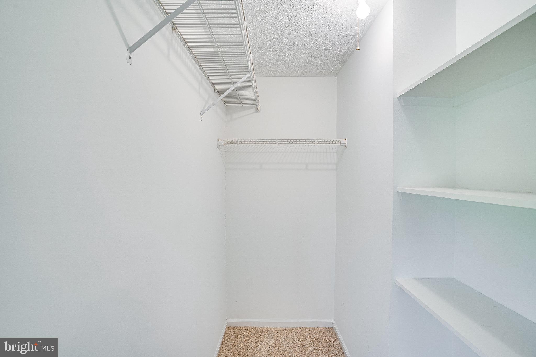 WUNDER'S CROSSROADS - Residential Lease