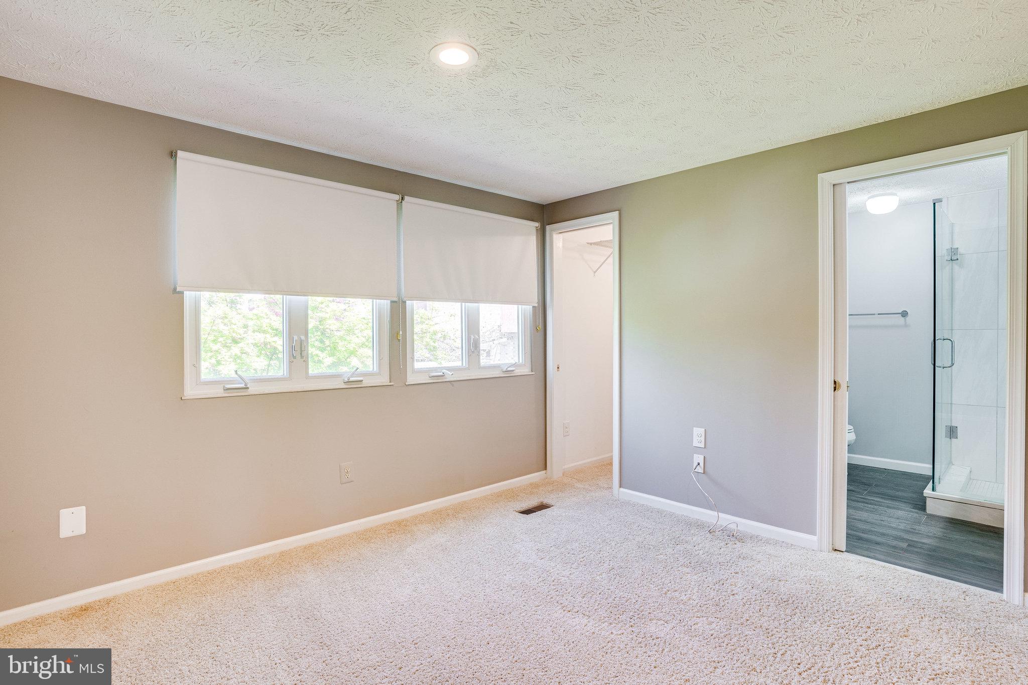 WUNDER'S CROSSROADS - Residential Lease