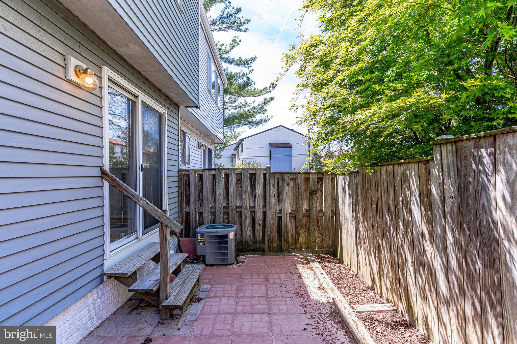 WUNDER'S CROSSROADS - Residential Lease