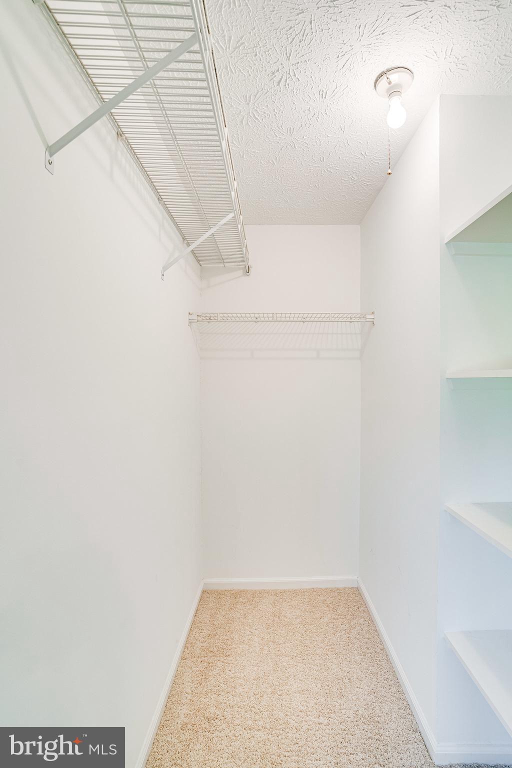 WUNDER'S CROSSROADS - Residential Lease