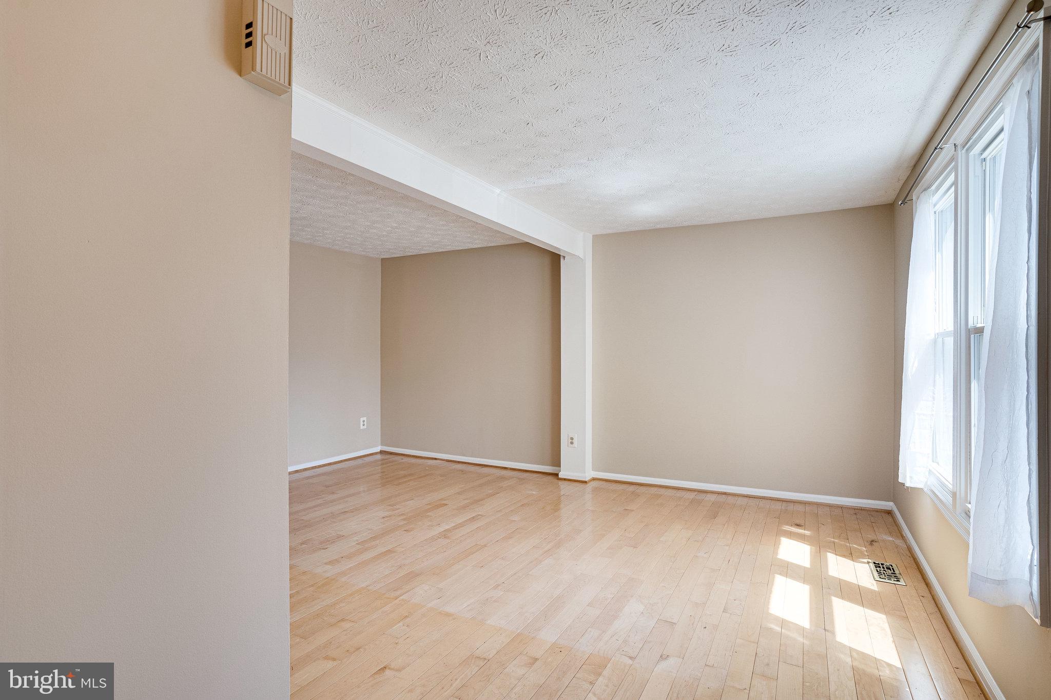 WUNDER'S CROSSROADS - Residential Lease