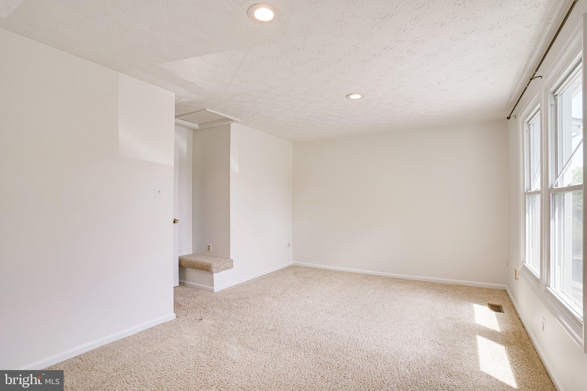 WUNDER'S CROSSROADS - Residential Lease