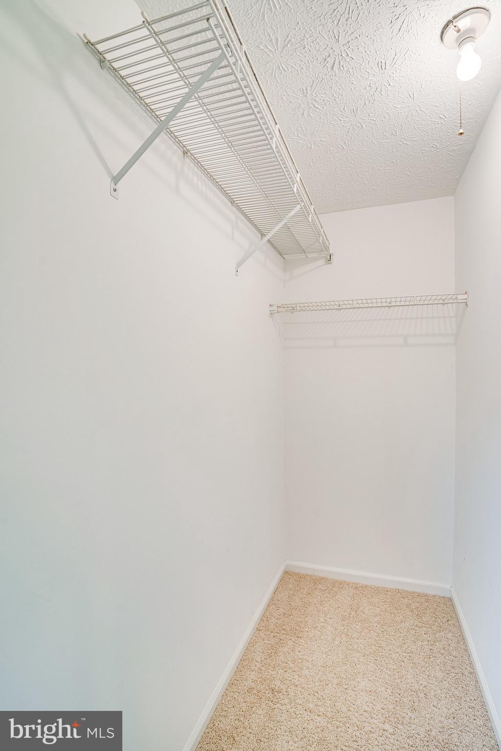 WUNDER'S CROSSROADS - Residential Lease