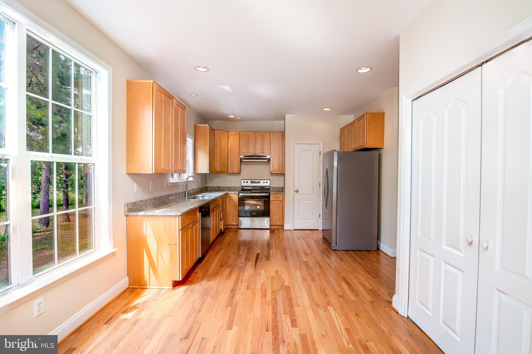 SCHOOLHOUSE COMMONS - Residential