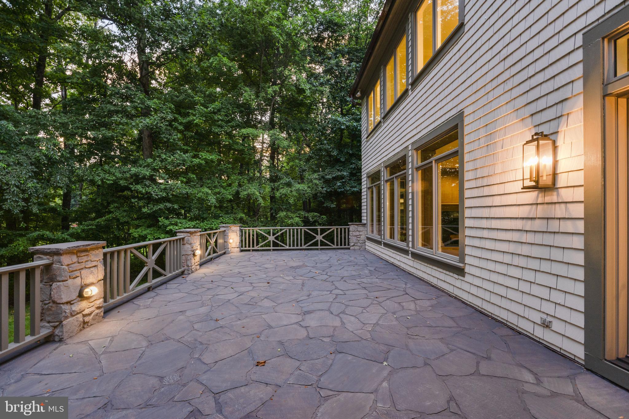 CAVES VALLEY GOLF CLUB - Residential