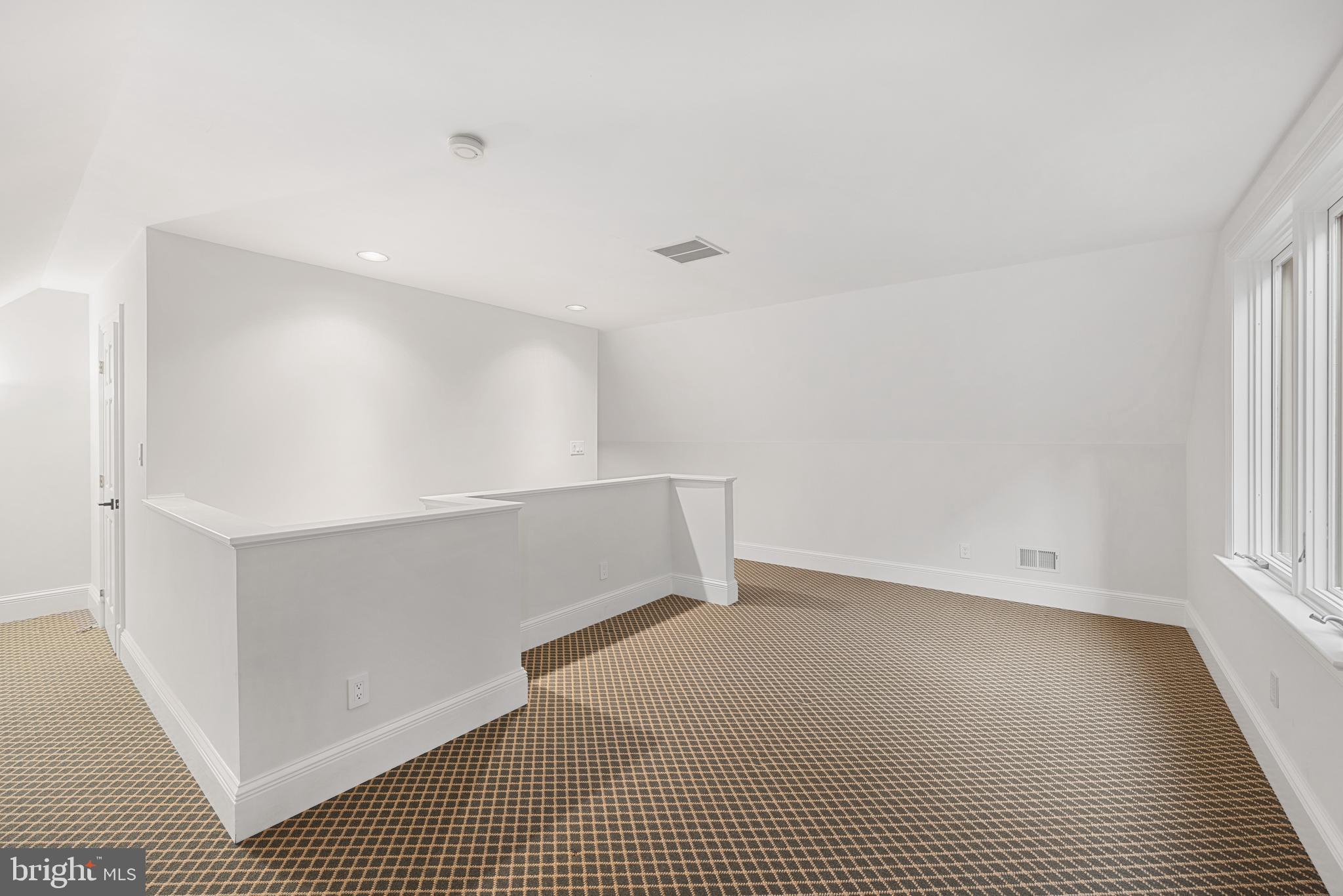 CAVES VALLEY GOLF CLUB - Residential