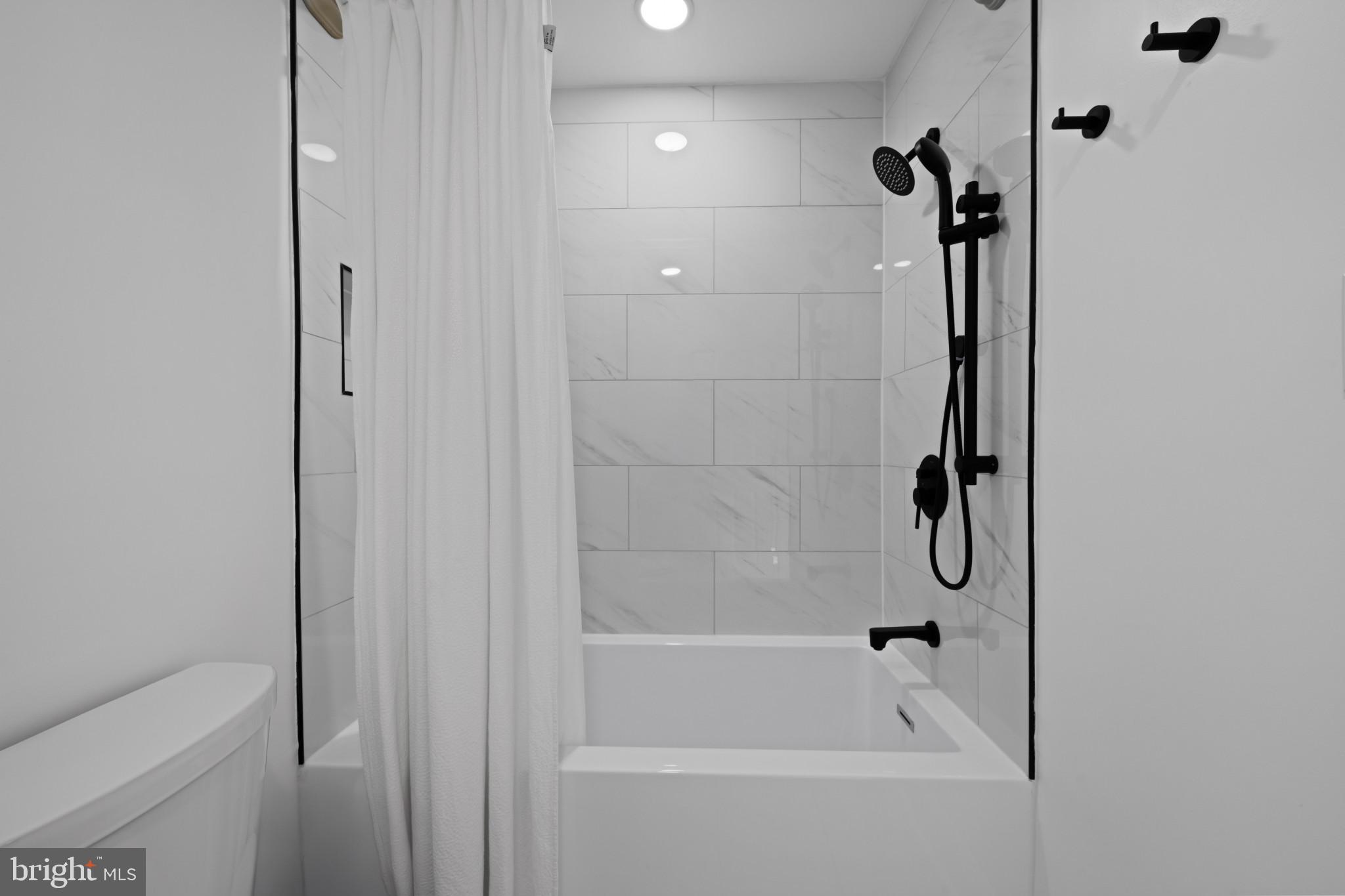 BERRYMANS HOLLOW - Residential