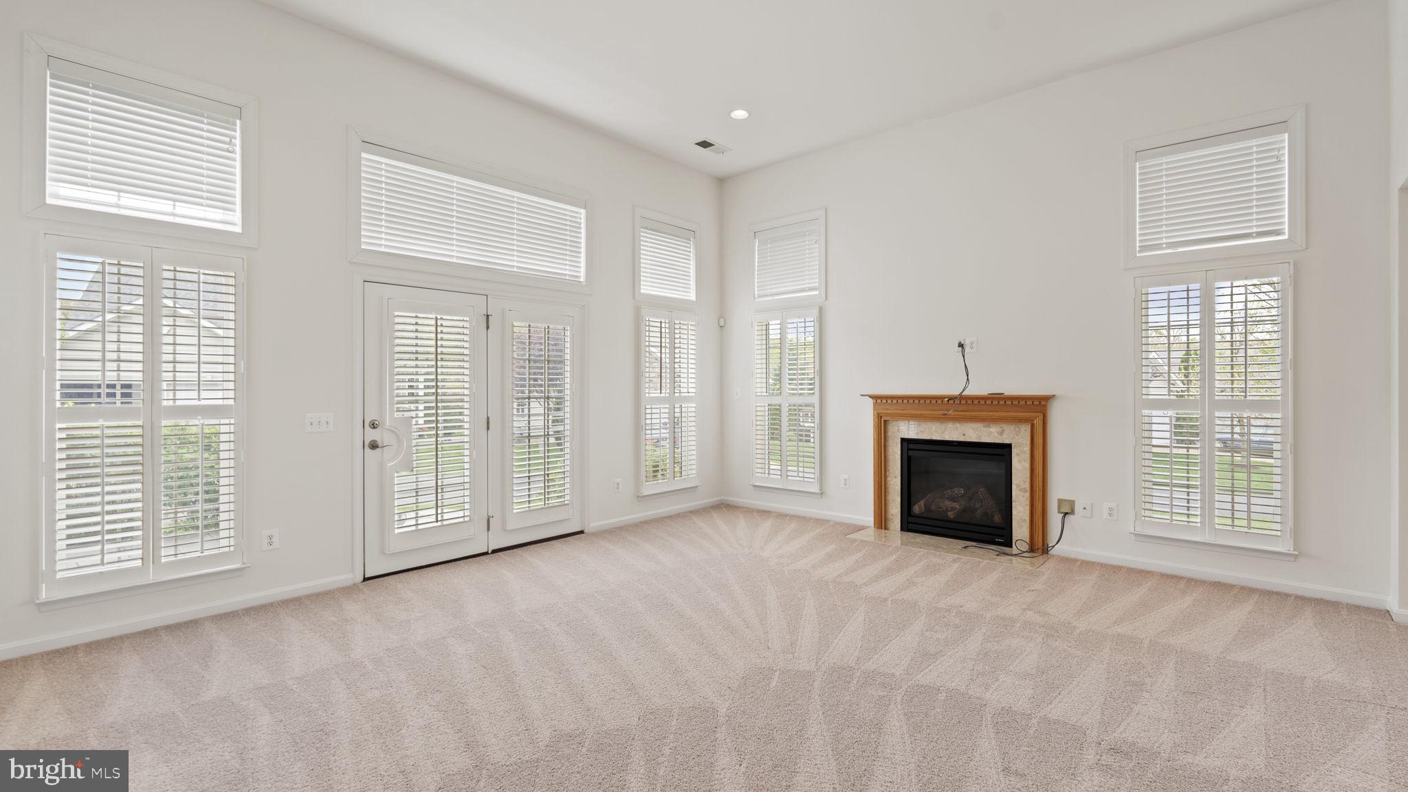 FOUR SEASONS AT HISTORIC VA - Residential Lease