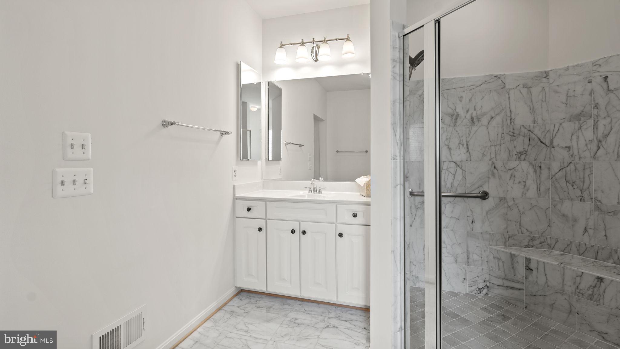 FOUR SEASONS AT HISTORIC VA - Residential Lease