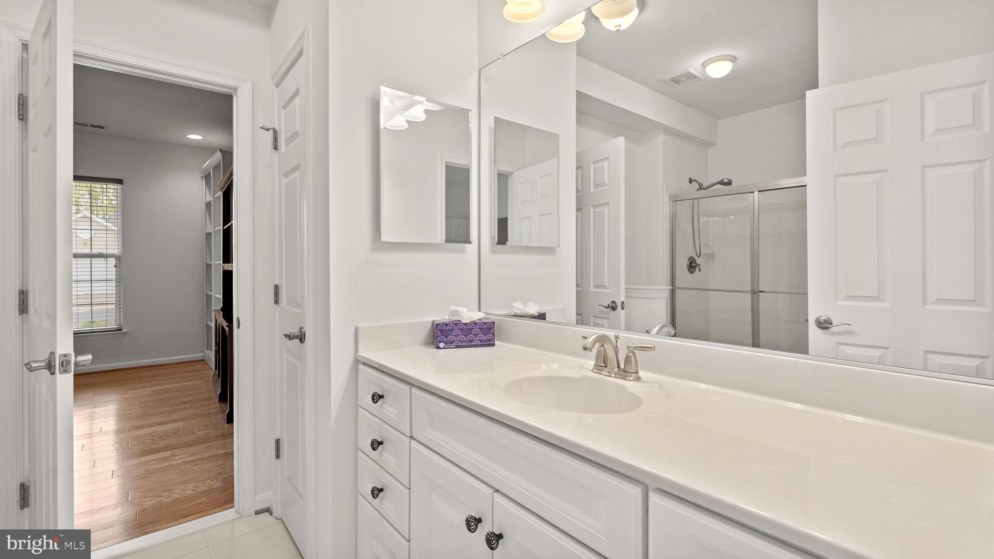 FOUR SEASONS AT HISTORIC VA - Residential Lease