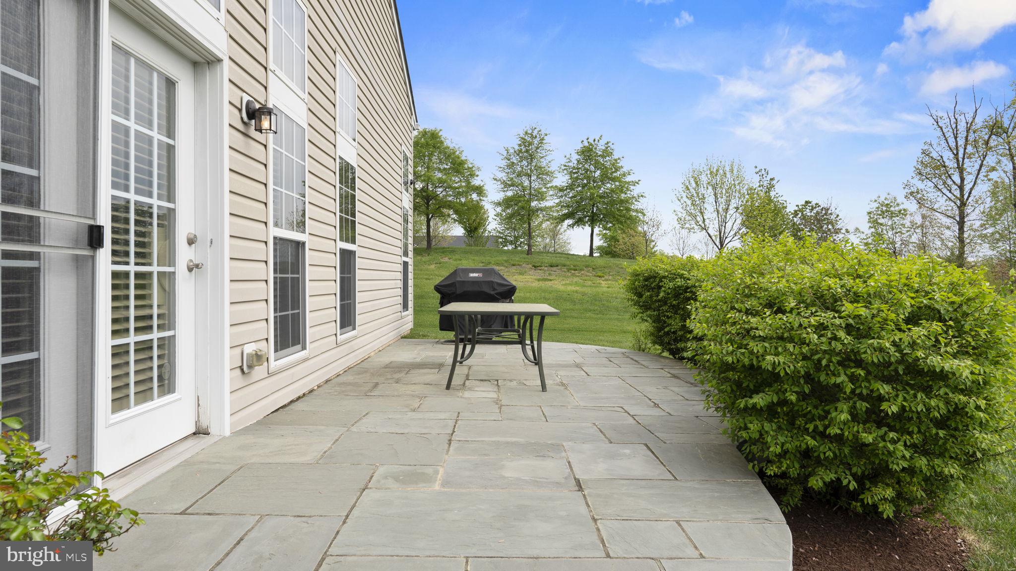 FOUR SEASONS AT HISTORIC VA - Residential Lease