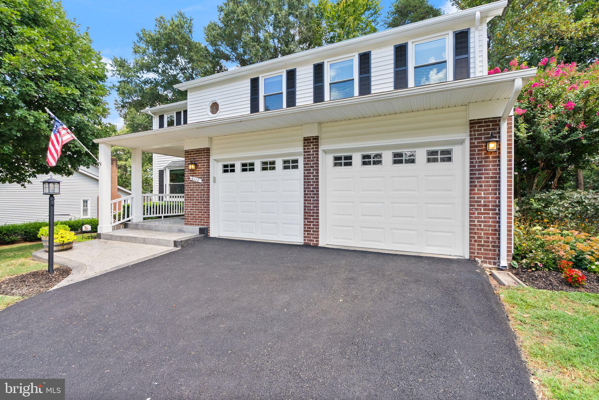 6117 MOUNTAIN SPRINGS LANE